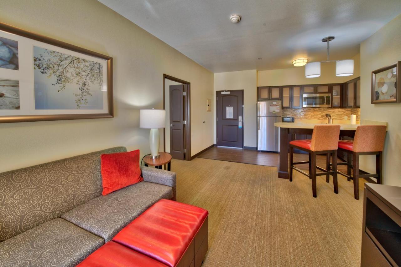 Staybridge Suites Lubbock South