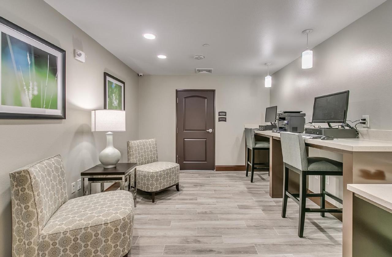 Staybridge Suites Lubbock South