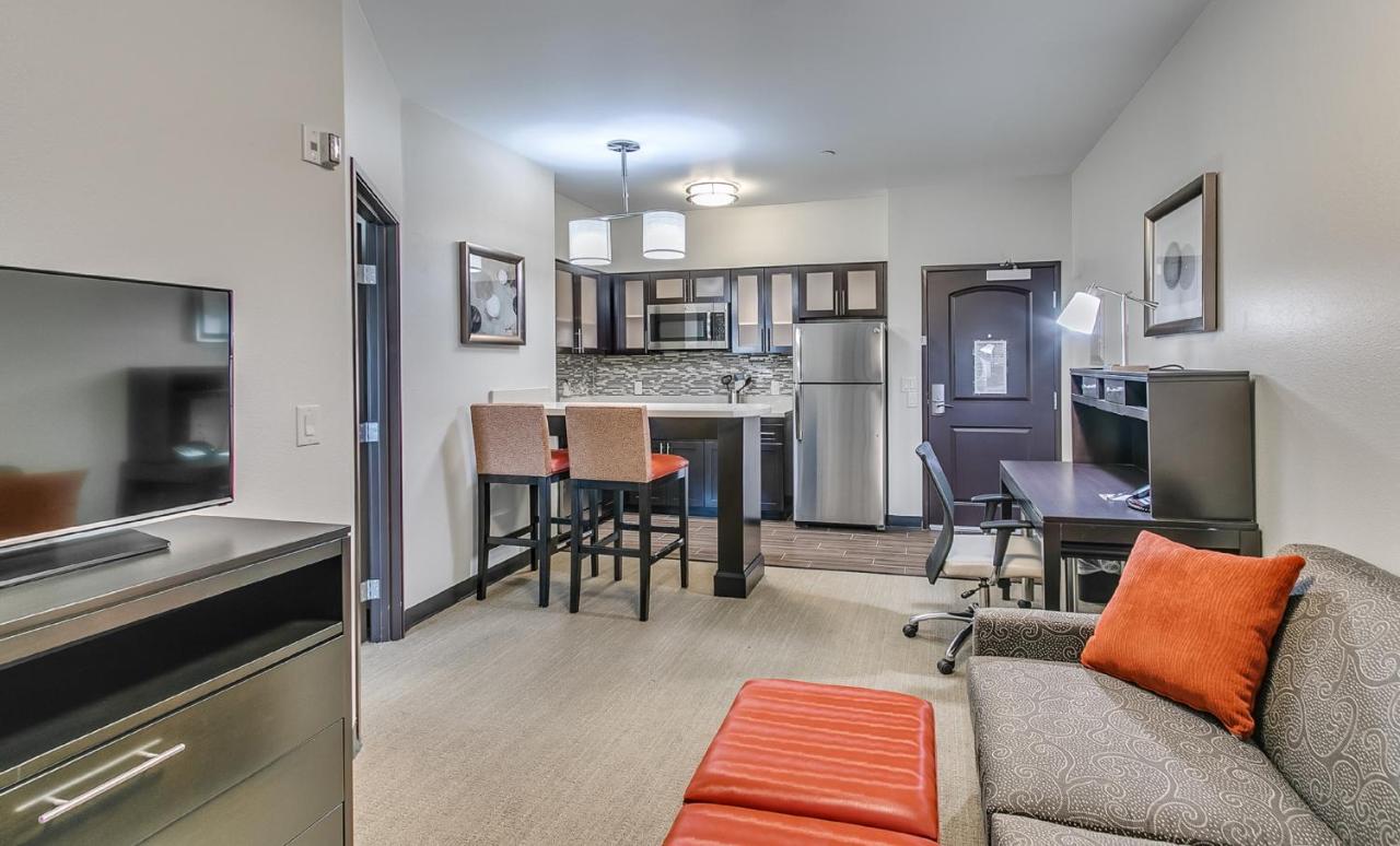 Staybridge Suites Lubbock South