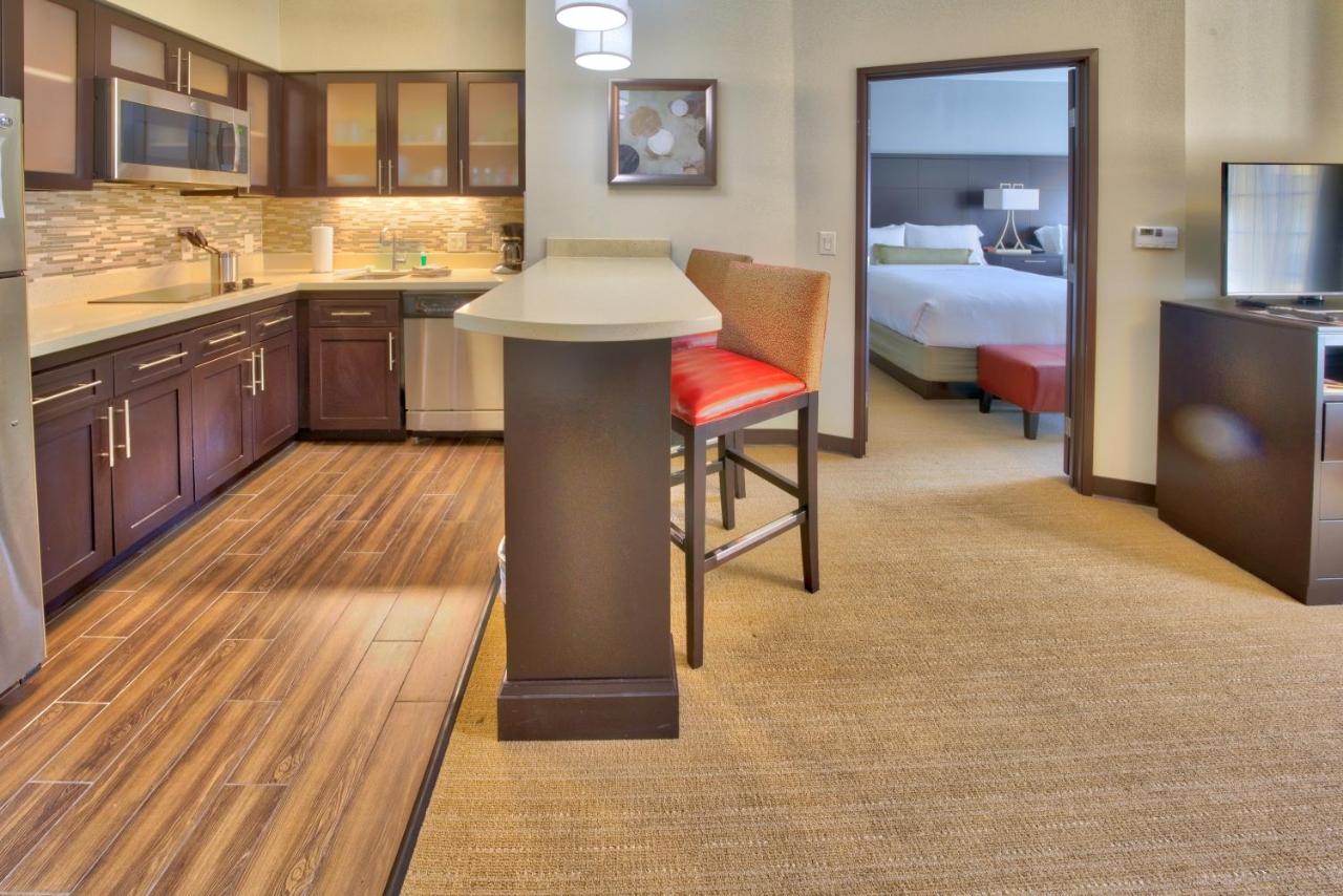 Staybridge Suites Lubbock South
