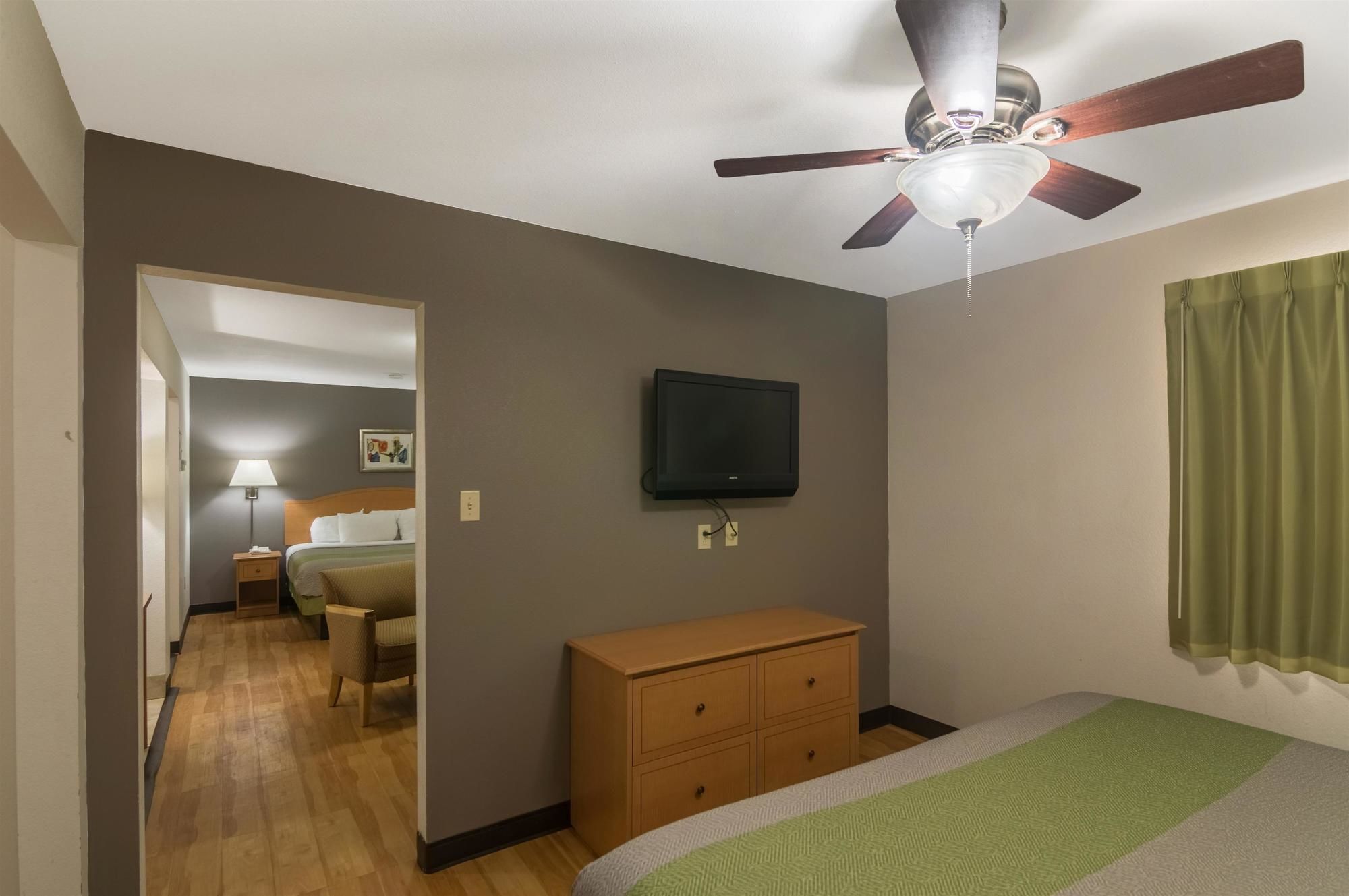 Studio 6 Lubbock Medical Center