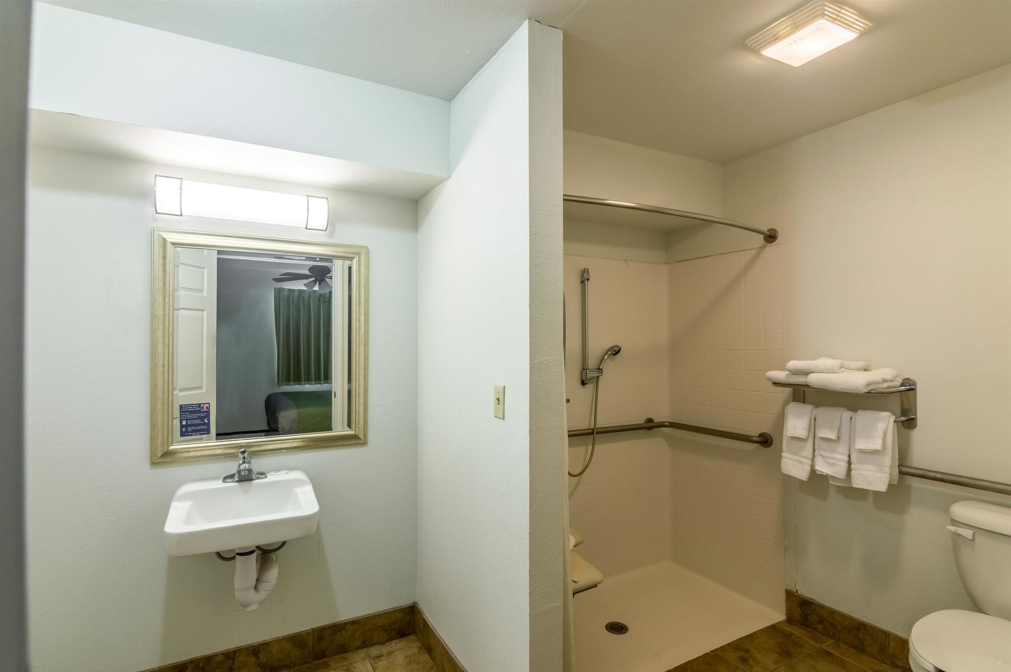 Studio 6 Lubbock Medical Center