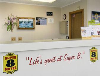 Super 8 by Wyndham Lubbock Civic Center North