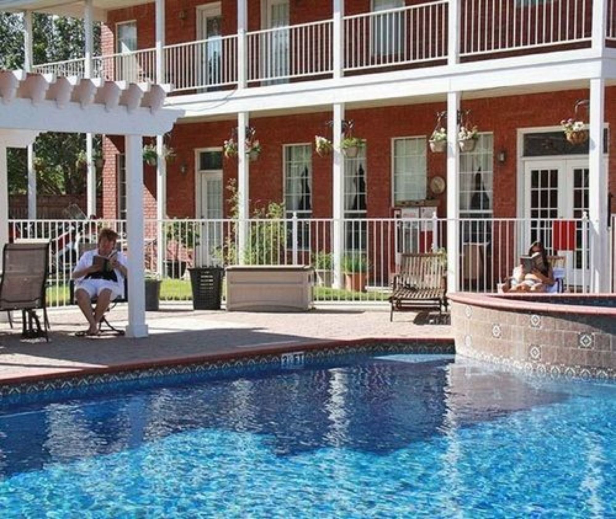 Woodrow House Bed & Breakfast