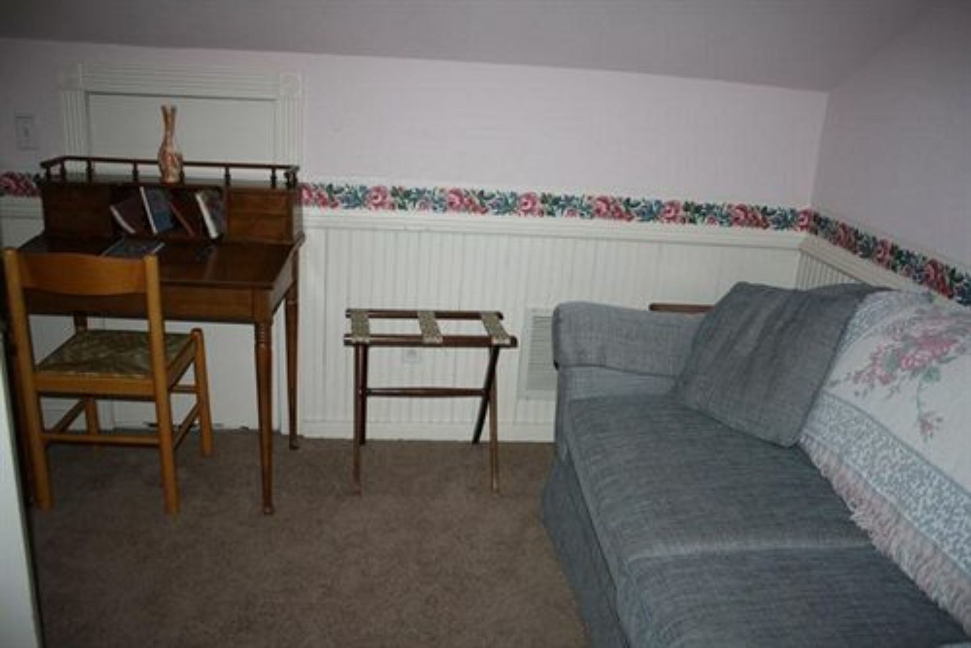 Woodrow House Bed & Breakfast
