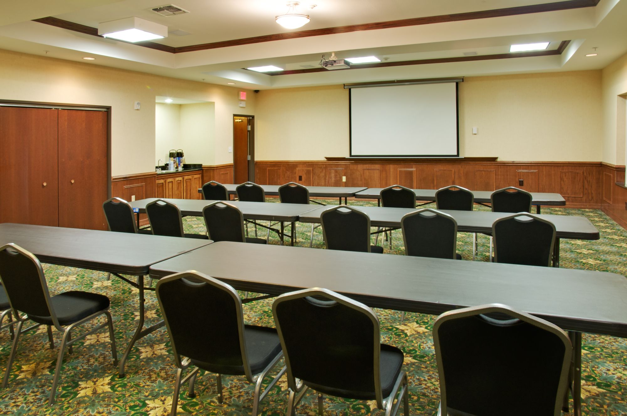 Holiday Inn Express & Suites Lufkin South