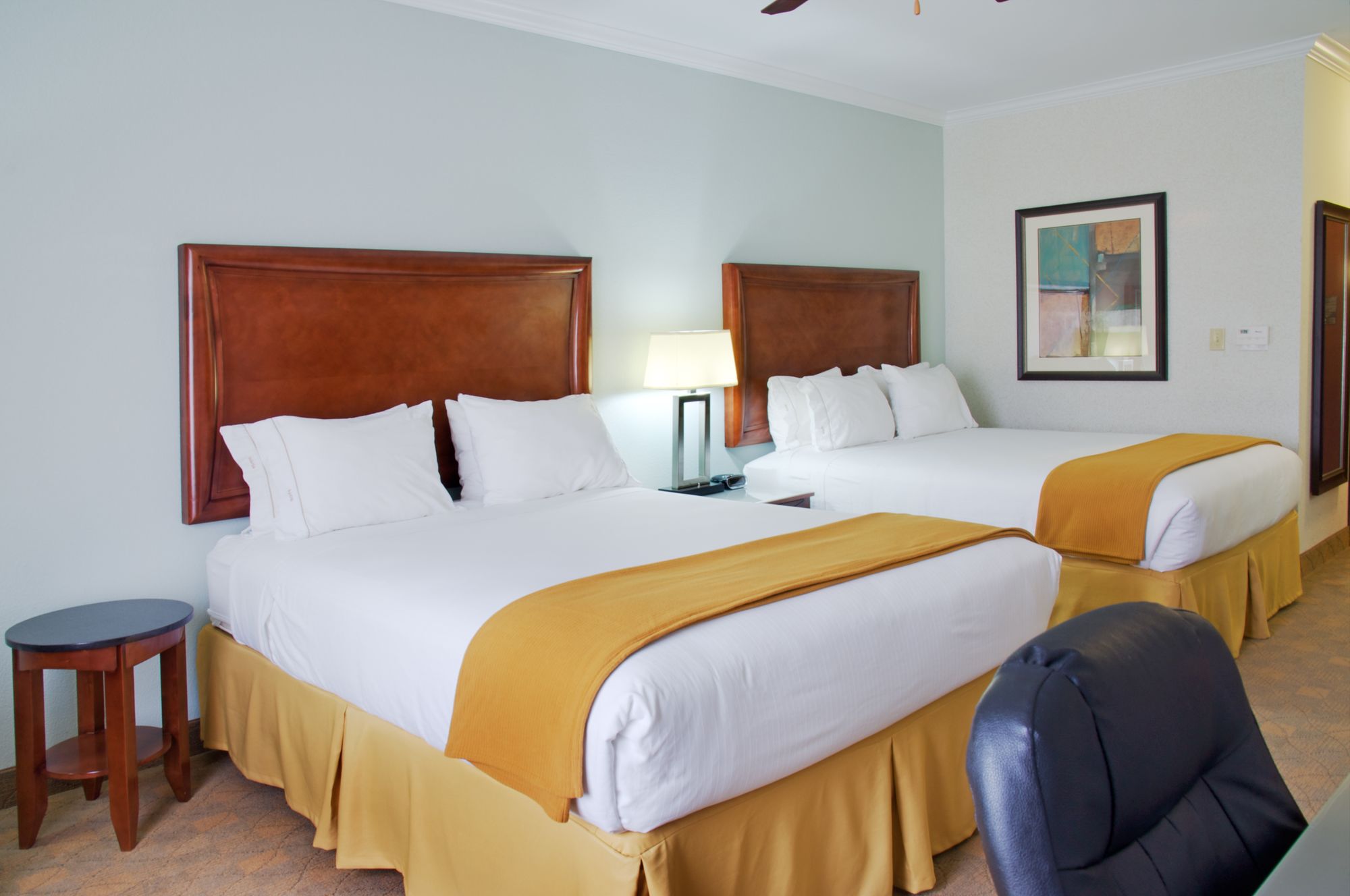 Holiday Inn Express & Suites Lufkin South