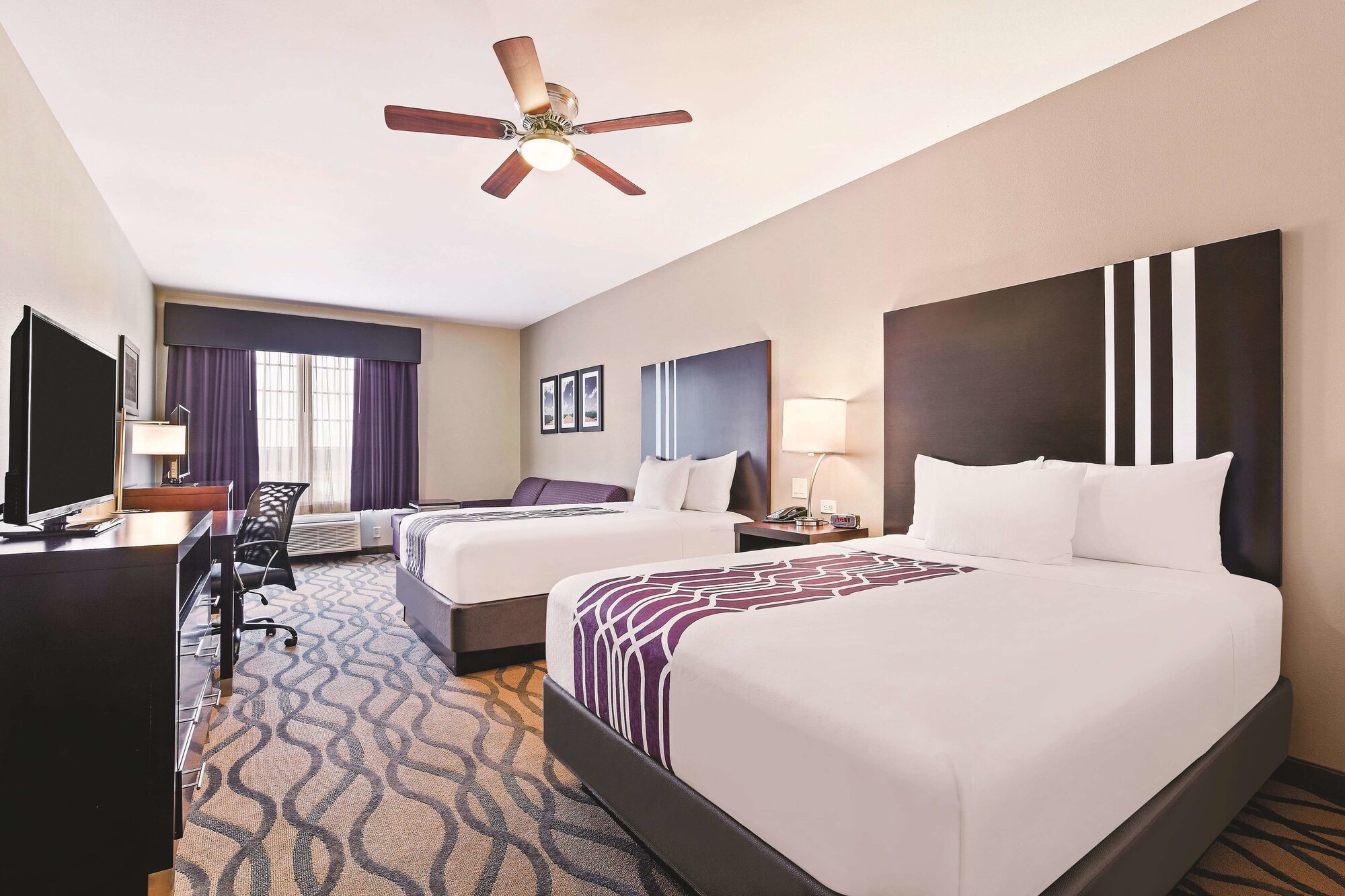 La Quinta Inn & Suites by Wyndham Luling