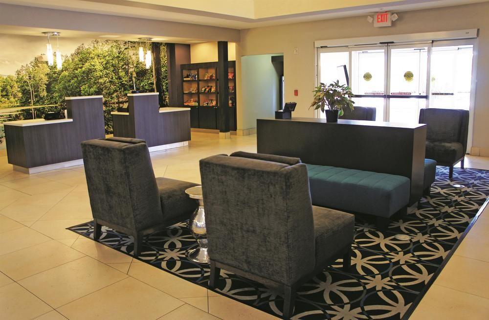 La Quinta Inn & Suites by Wyndham Lumberton
