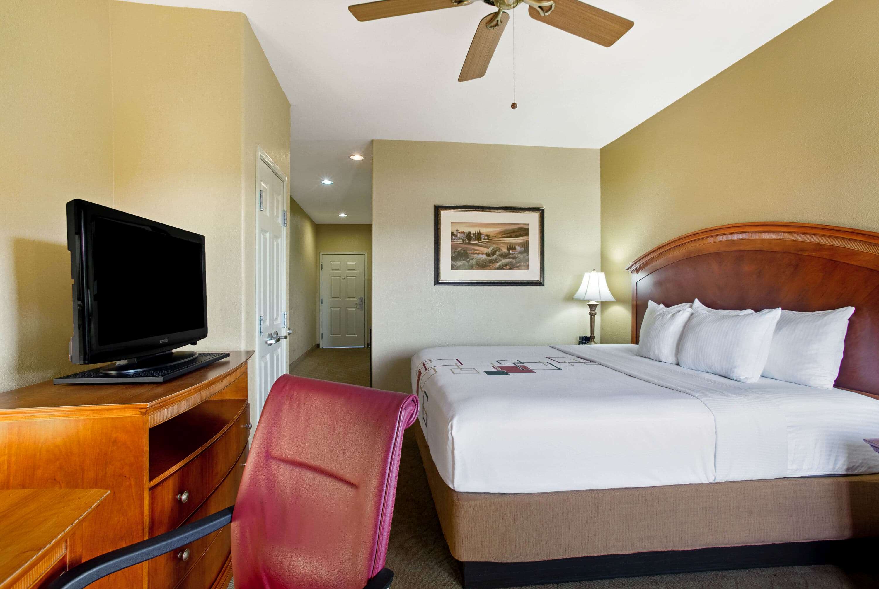 La Quinta Inn & Suites by Wyndham Marble Falls