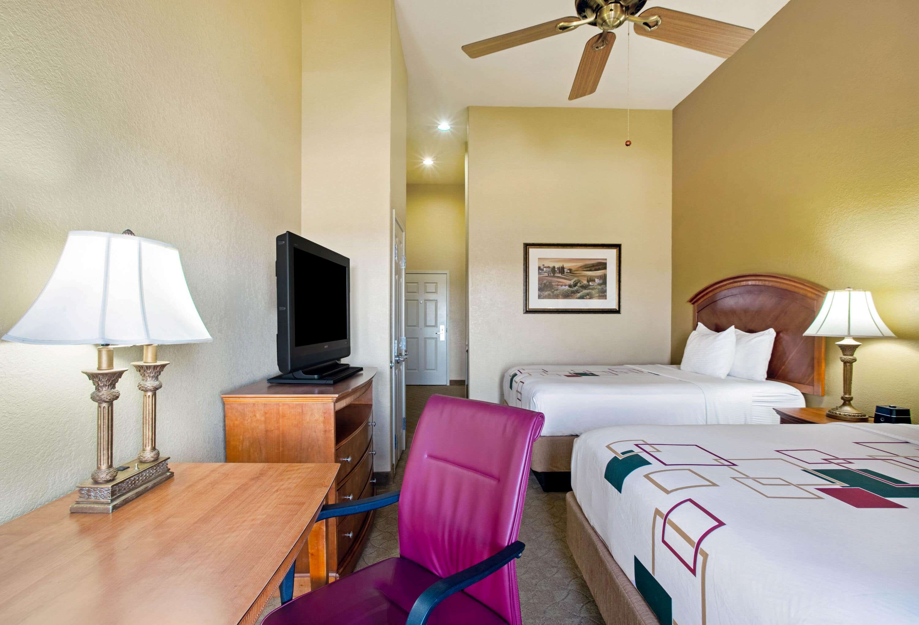 La Quinta Inn & Suites by Wyndham Marble Falls