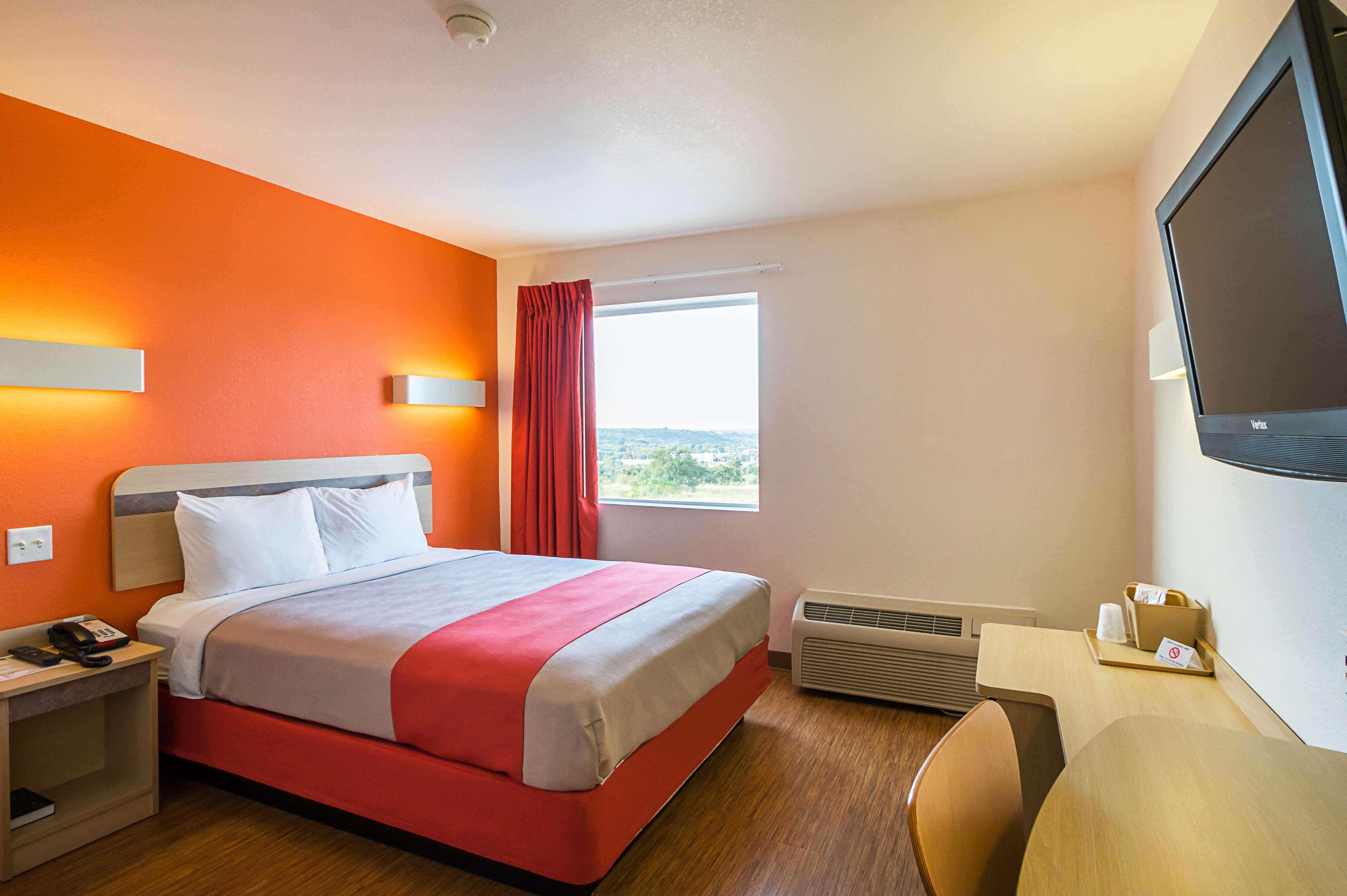 Motel 6 Marble Falls
