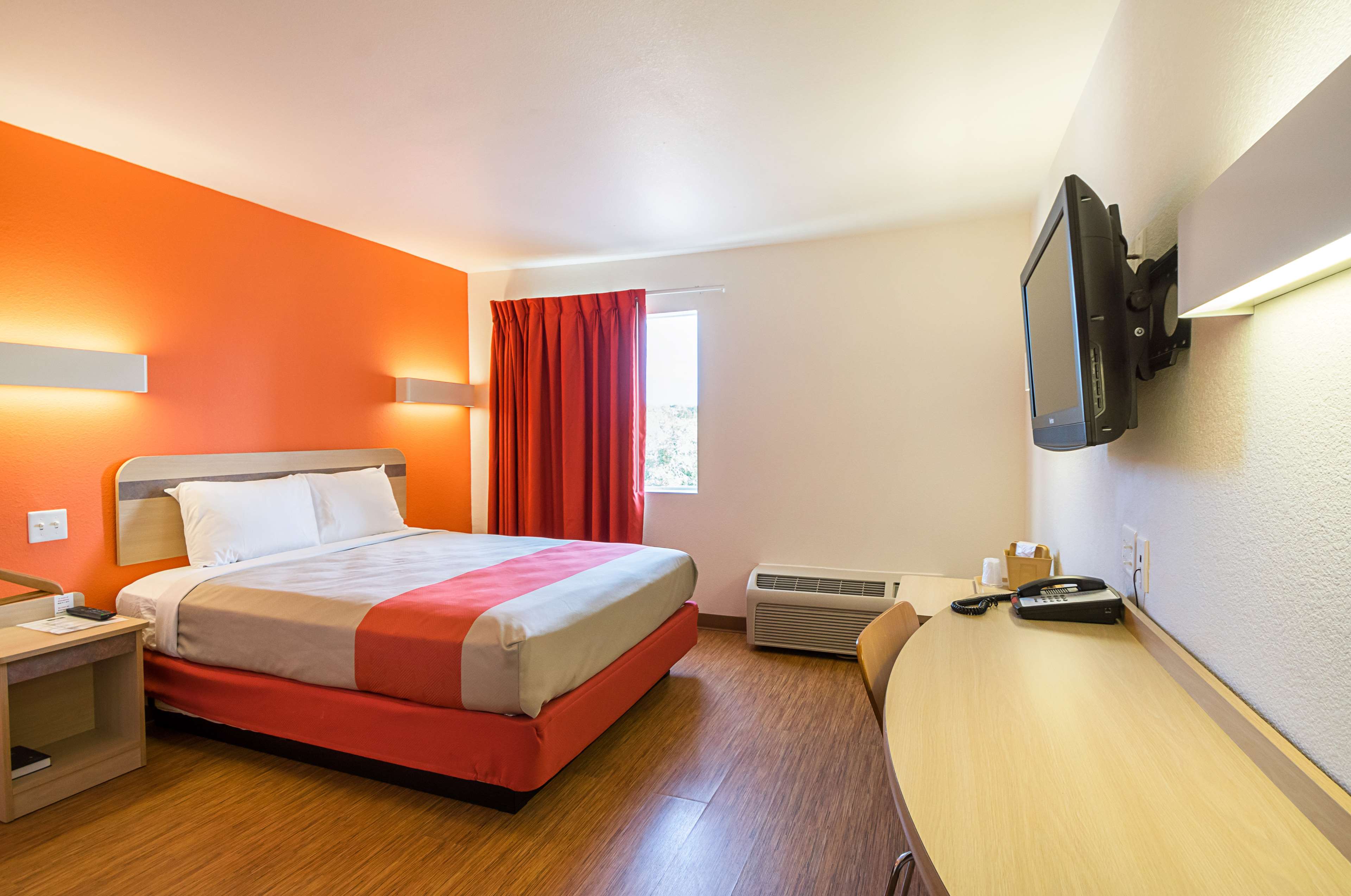 Motel 6 Marble Falls