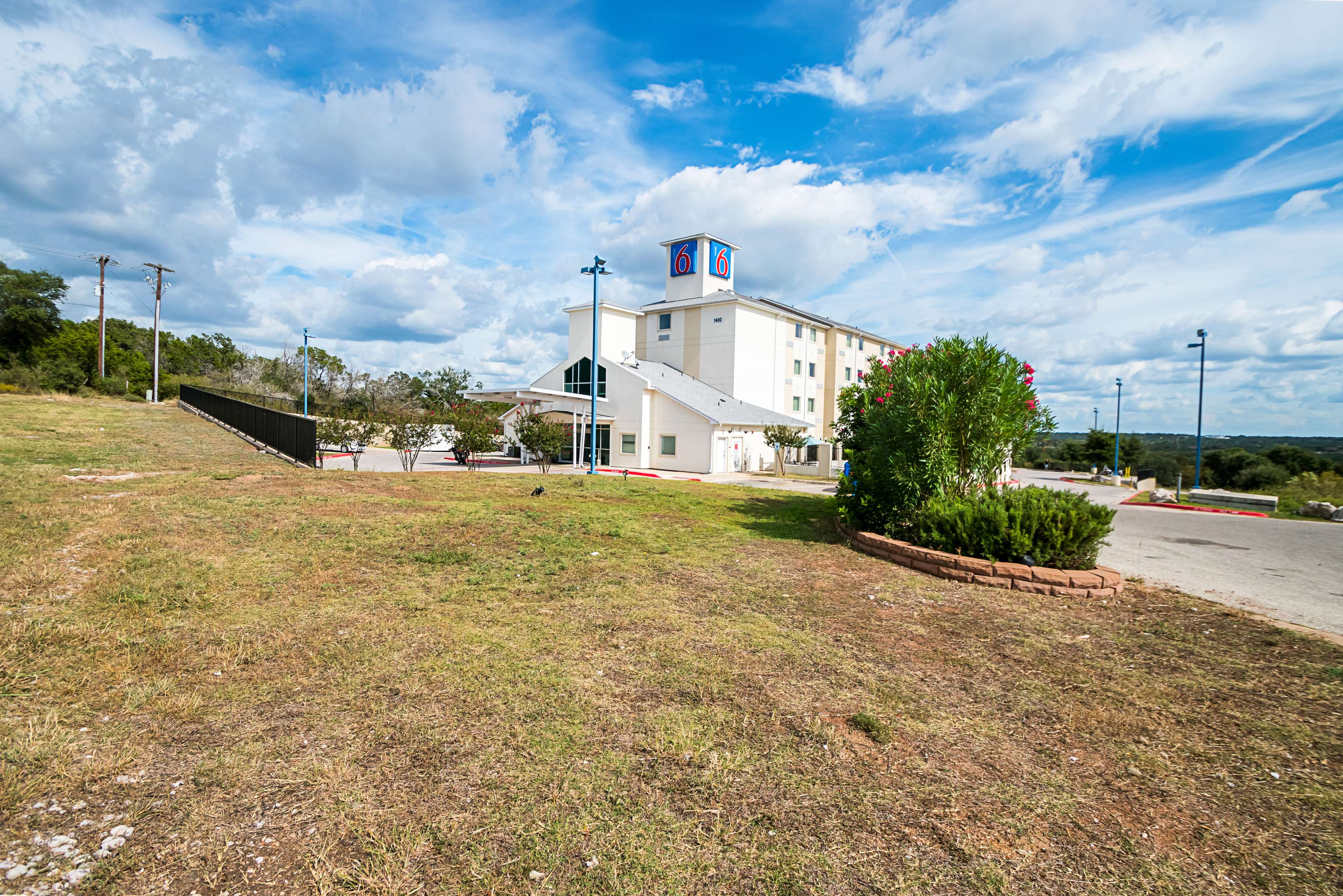 Motel 6 Marble Falls