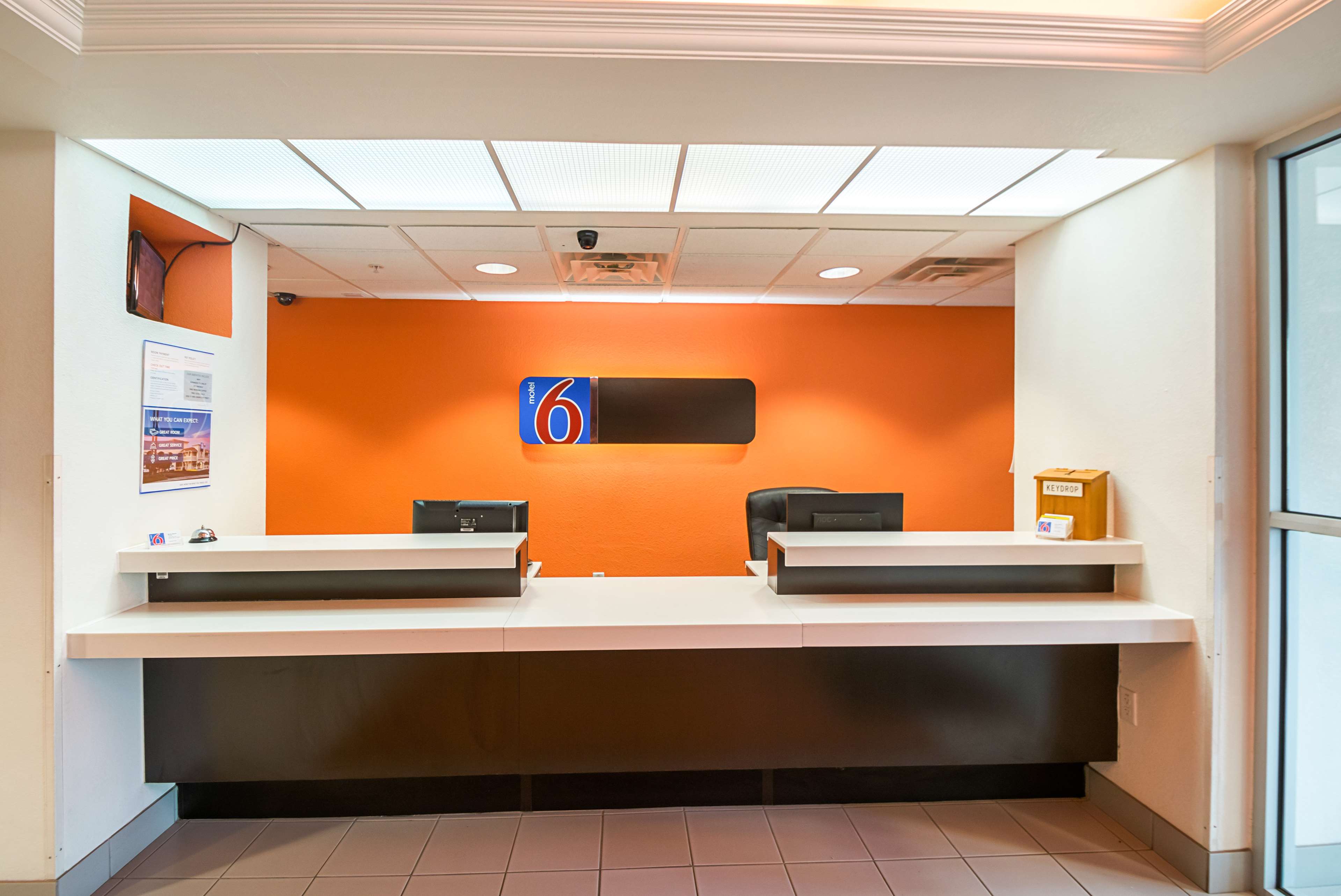 Motel 6 Marble Falls