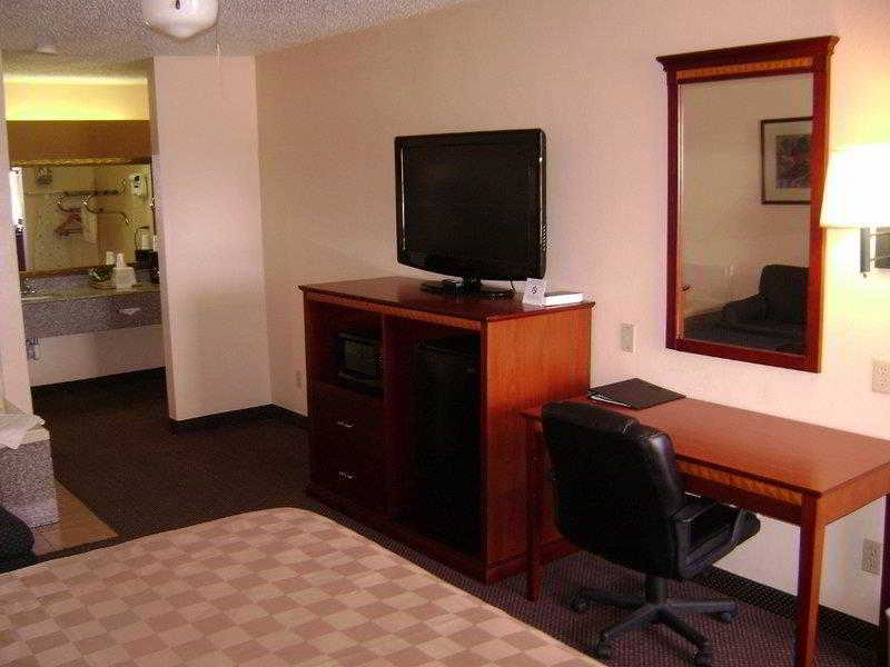 Best Western Executive Inn