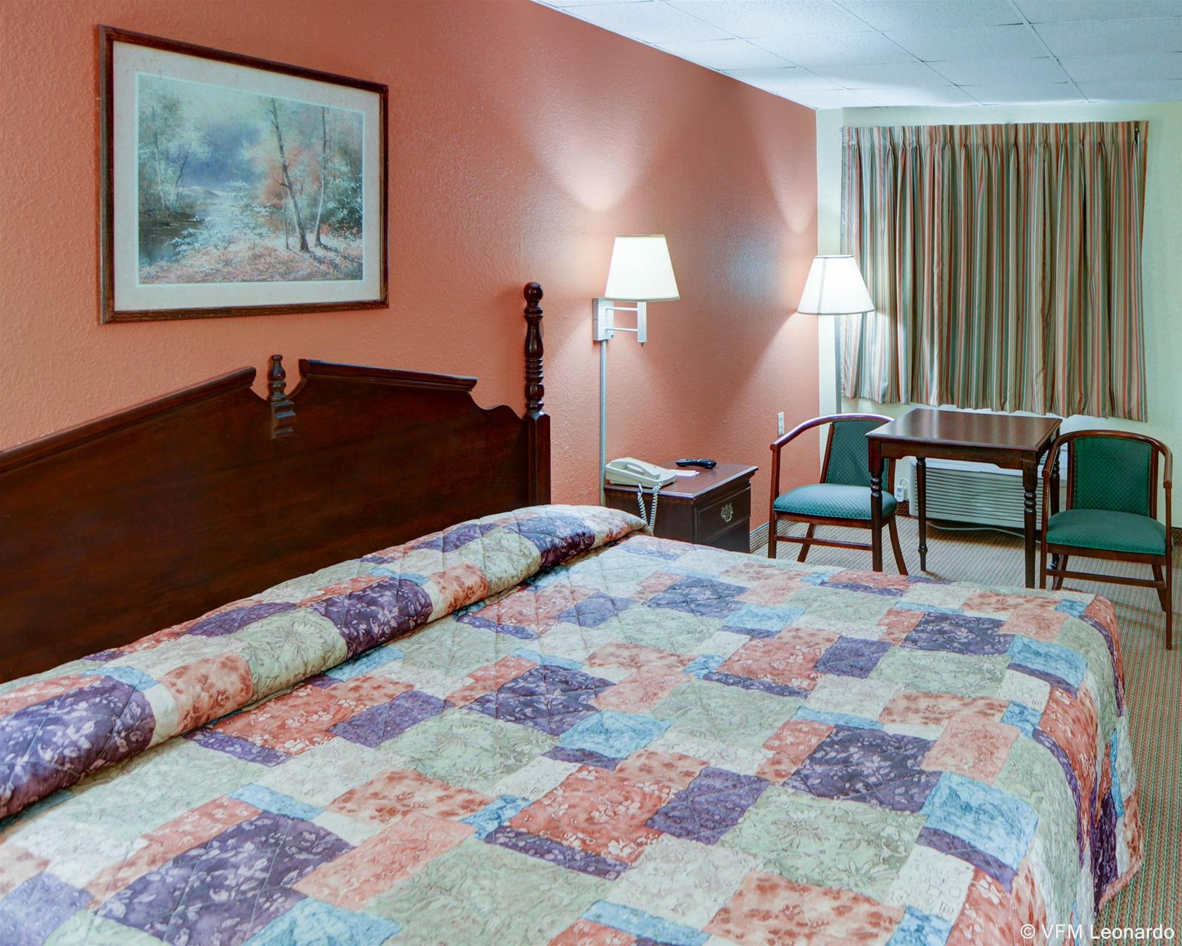 Econo Lodge Marshall