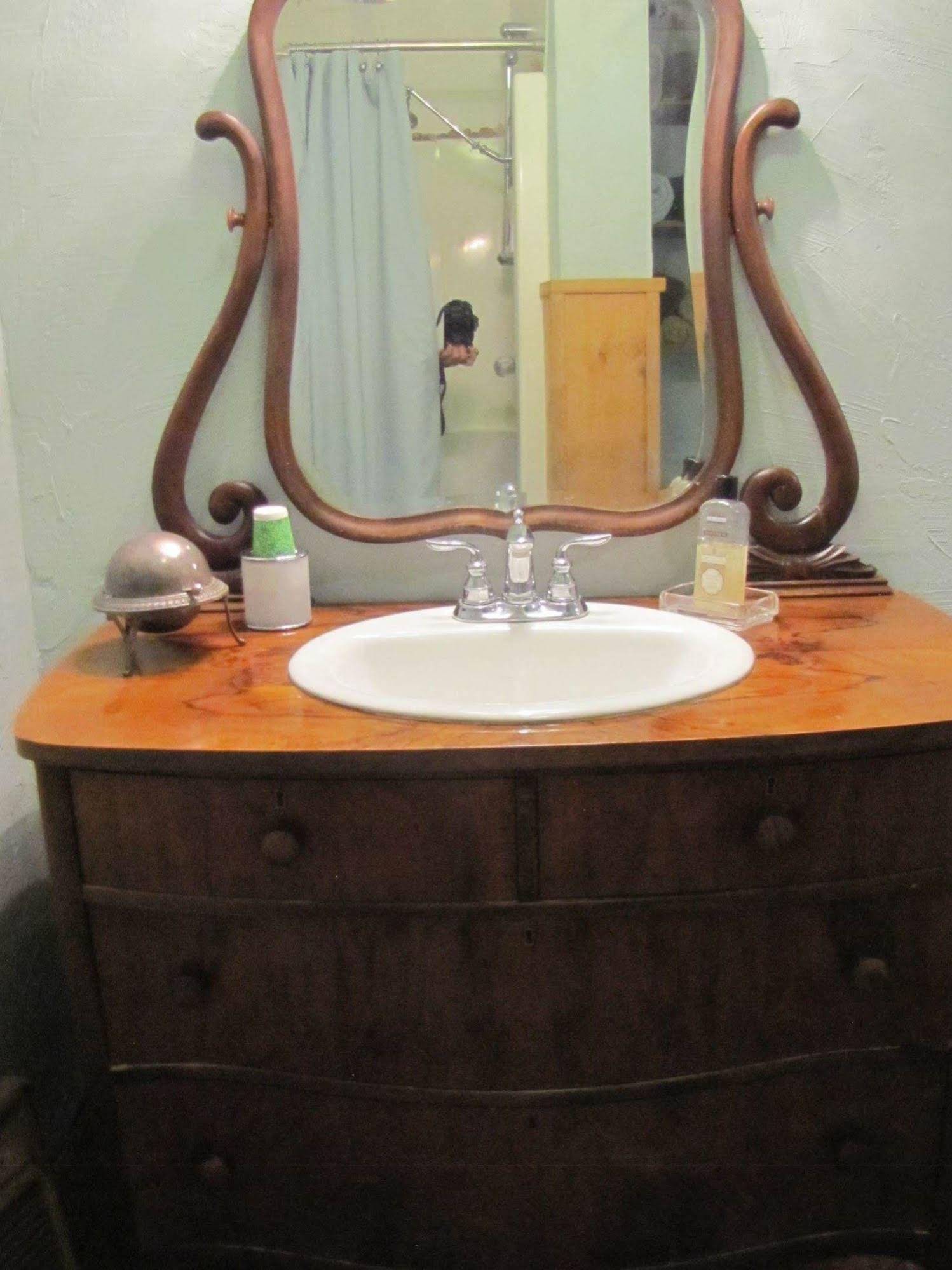 Covered Wagon Suite
