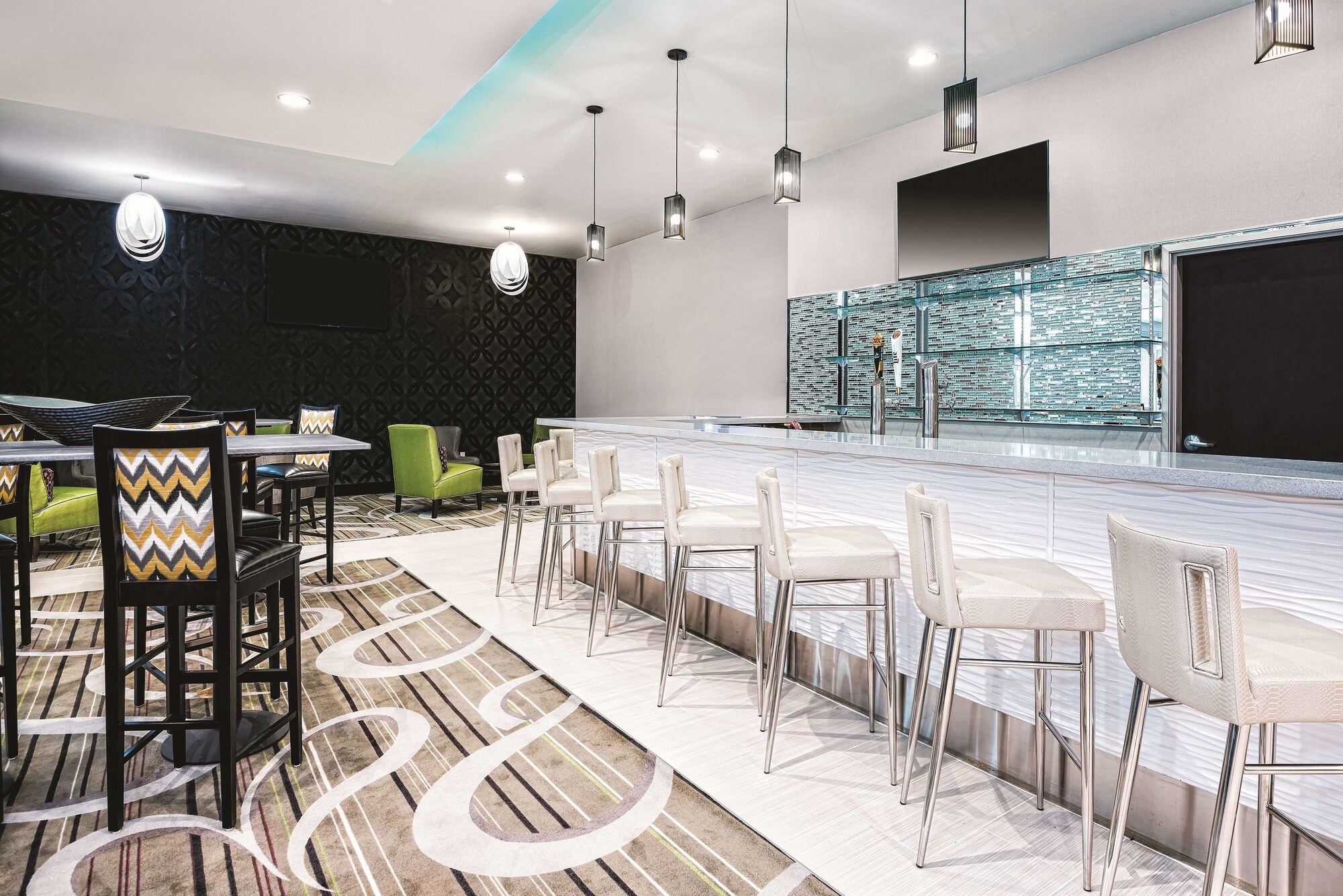 La Quinta Inn & Suites by Wyndham McAllen Convention Center