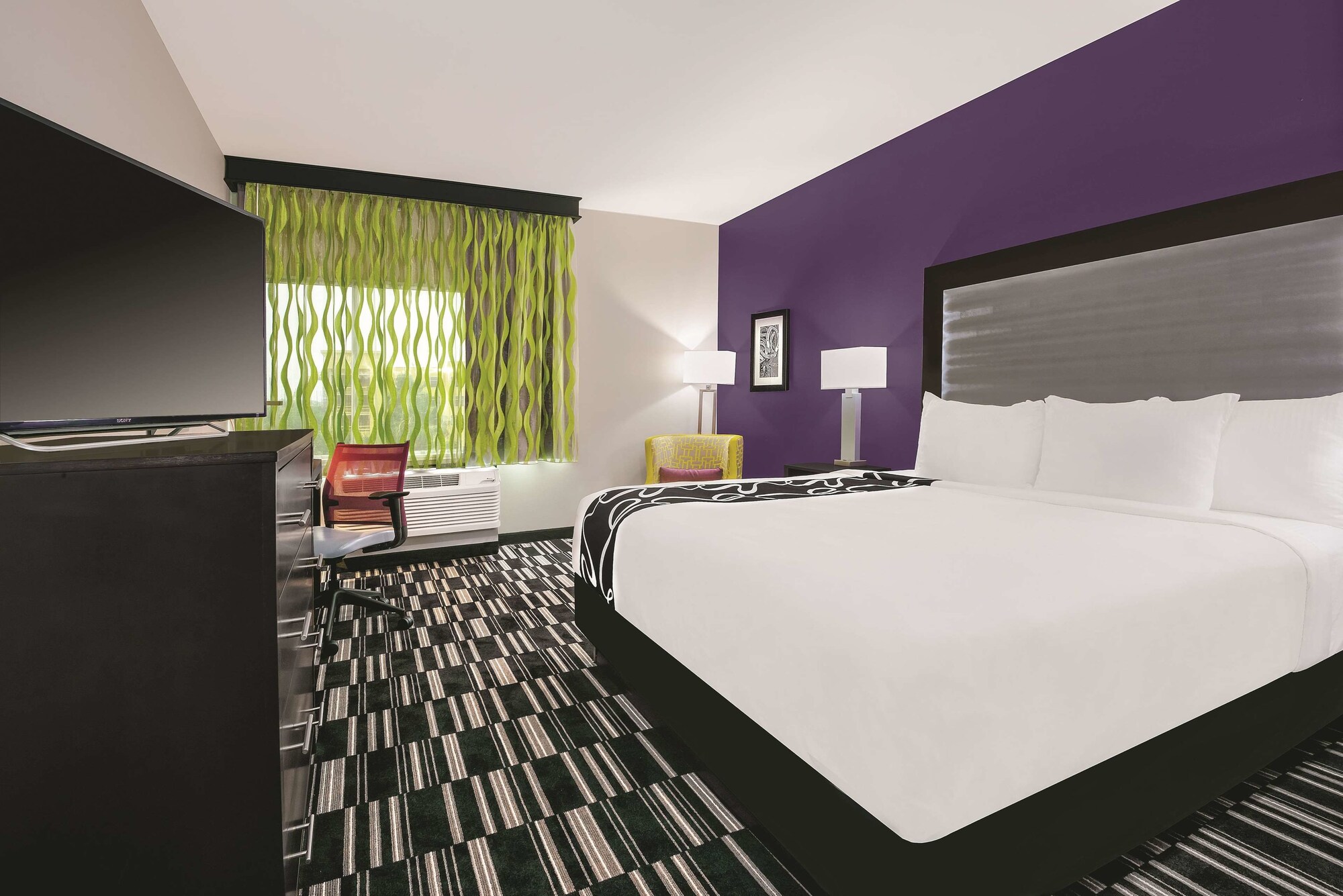 La Quinta Inn & Suites by Wyndham McAllen Convention Center