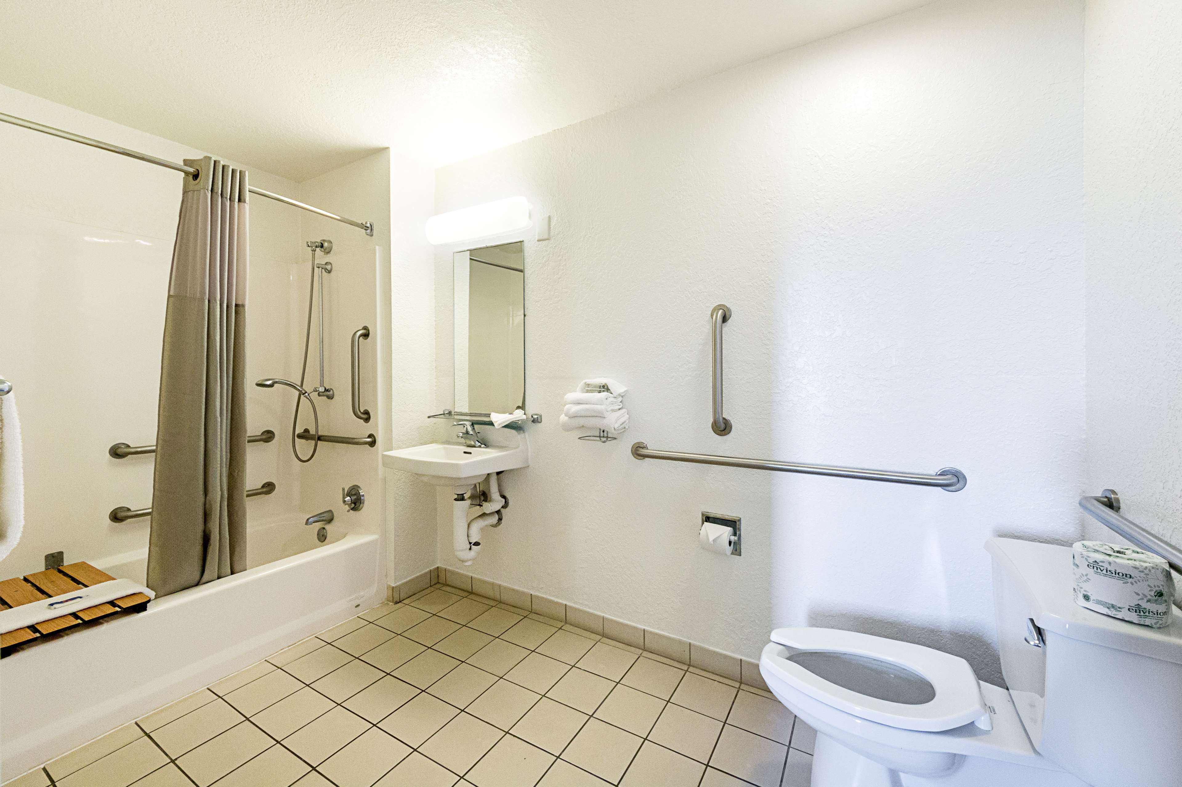 Motel 6 Mcallen