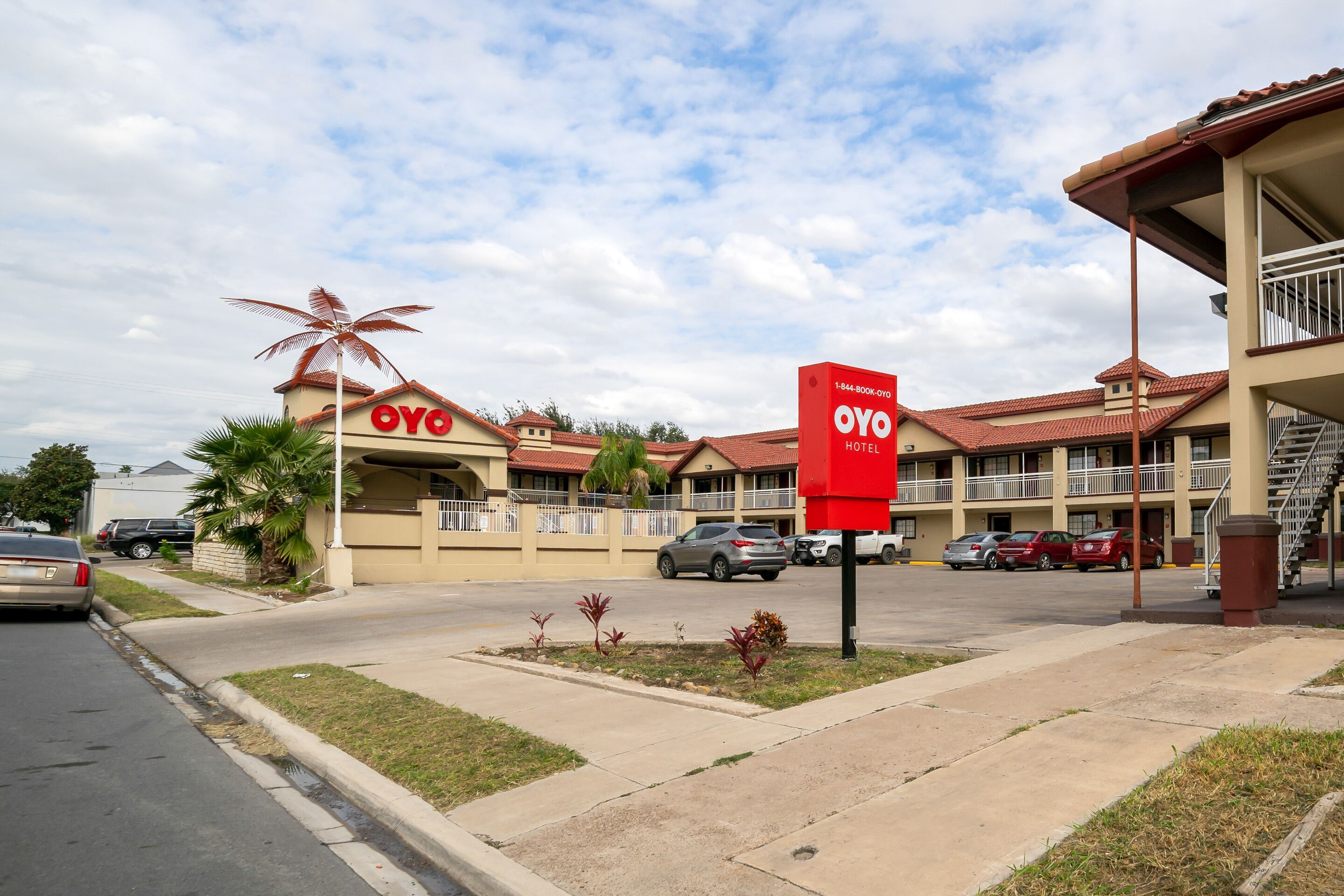 OYO Hotel McAllen Airport South