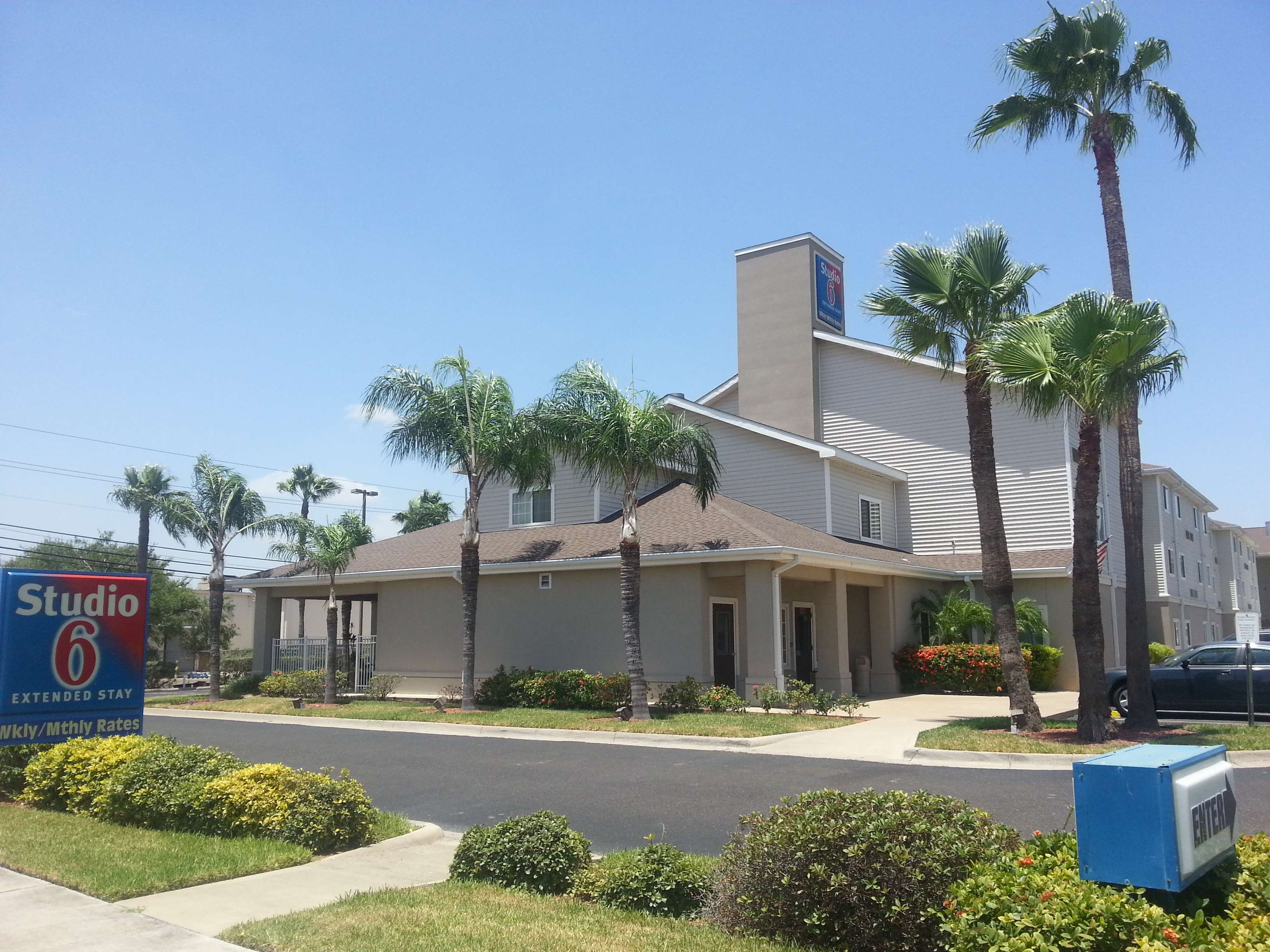 Studio 6 Mcallen