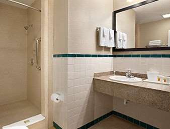 Super 8 by Wyndham McAllen/Downtown/La Plaza Mall