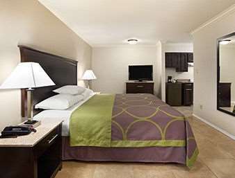 Super 8 by Wyndham McAllen/Downtown/La Plaza Mall