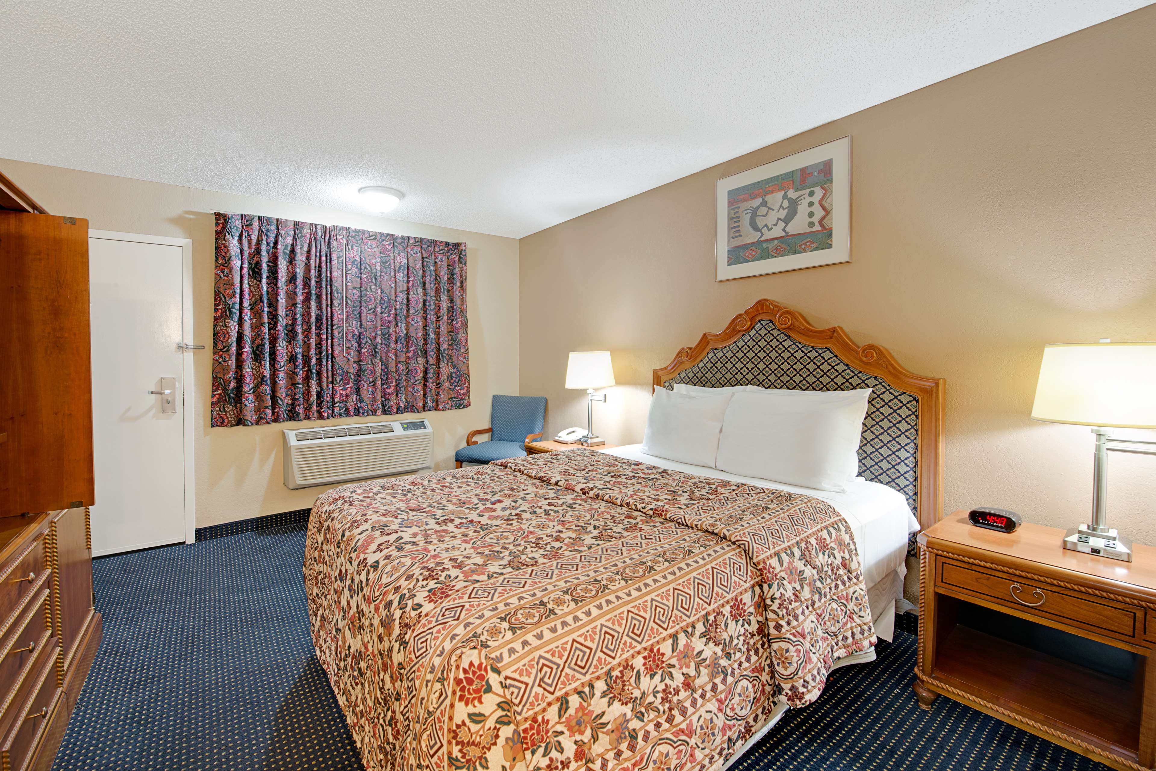 Days Inn by Wyndham McKinney