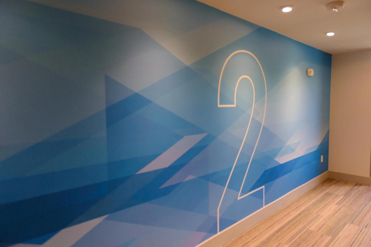 Holiday Inn Express & Suites McKinney Frisco East