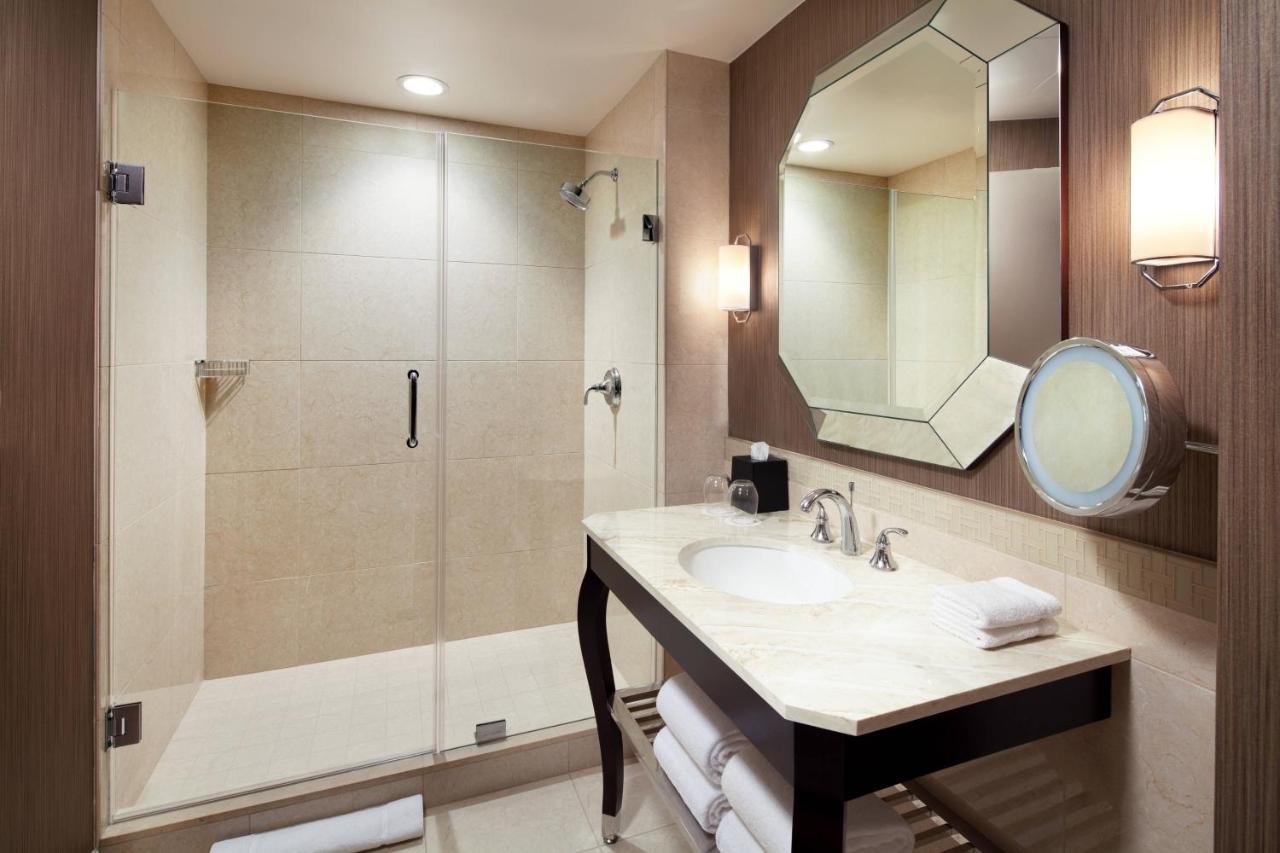 Sheraton Mckinney Hotel
