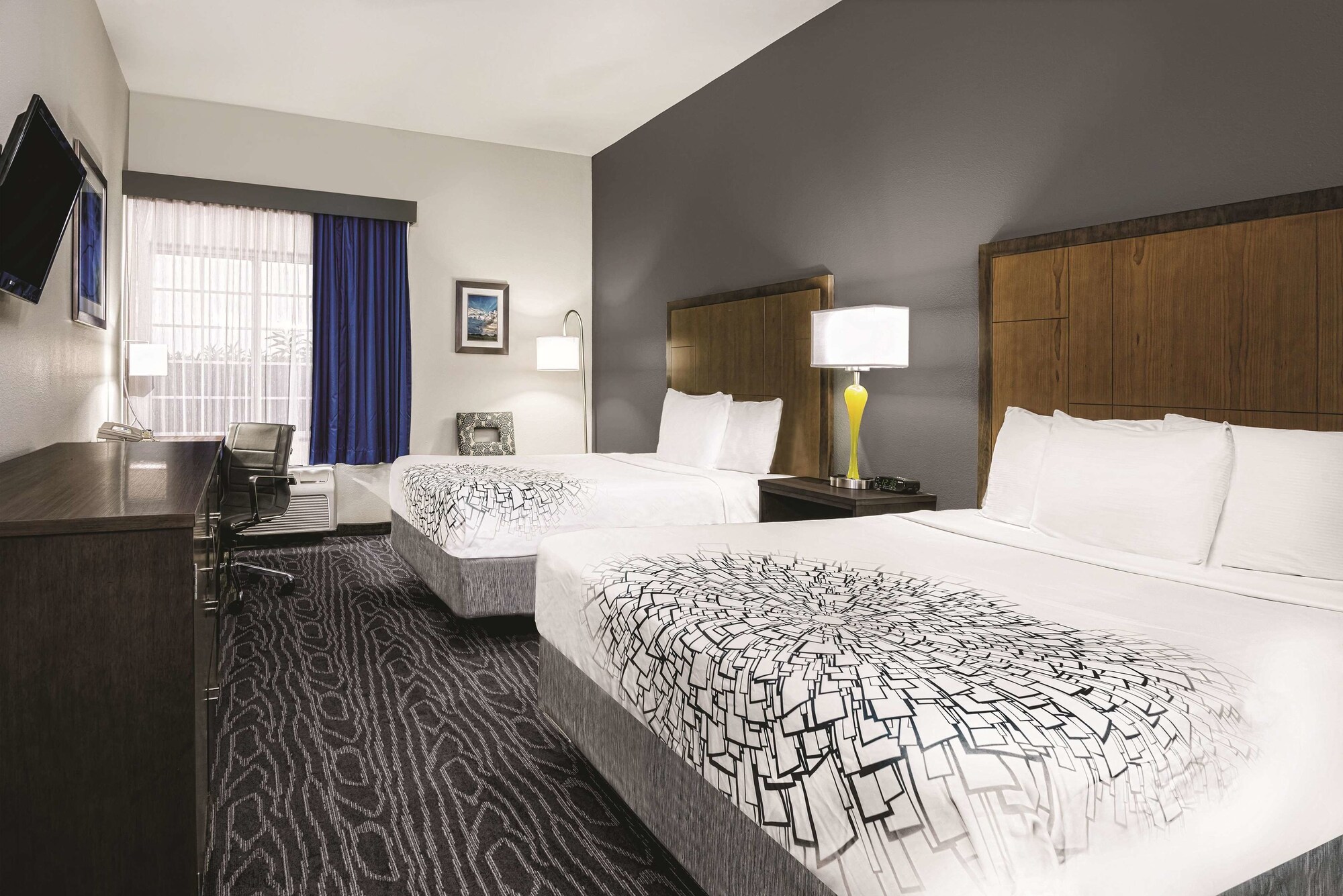 La Quinta Inn & Suites by Wyndham Mercedes