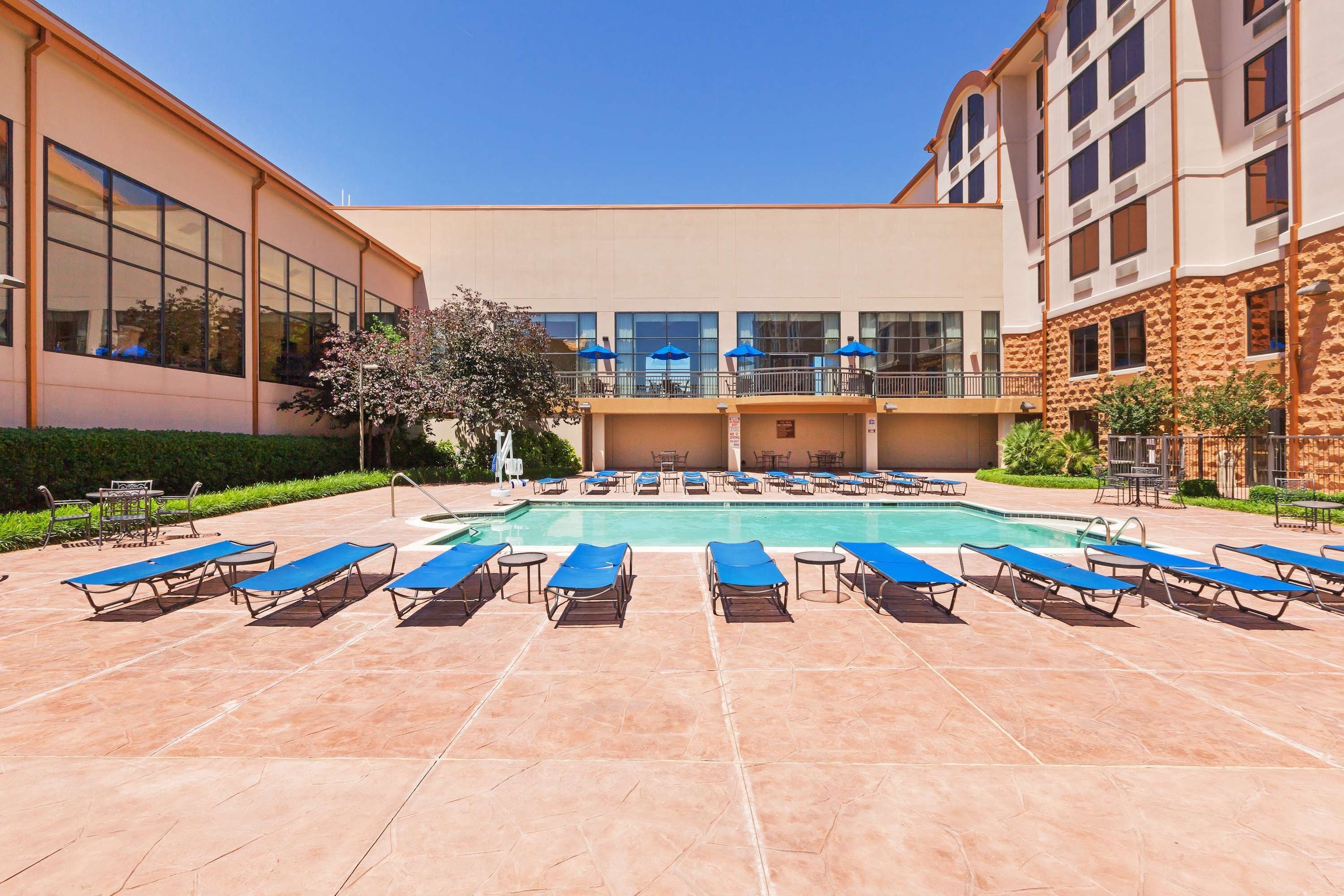 Hampton Inn & Suites Dallas-Mesquite