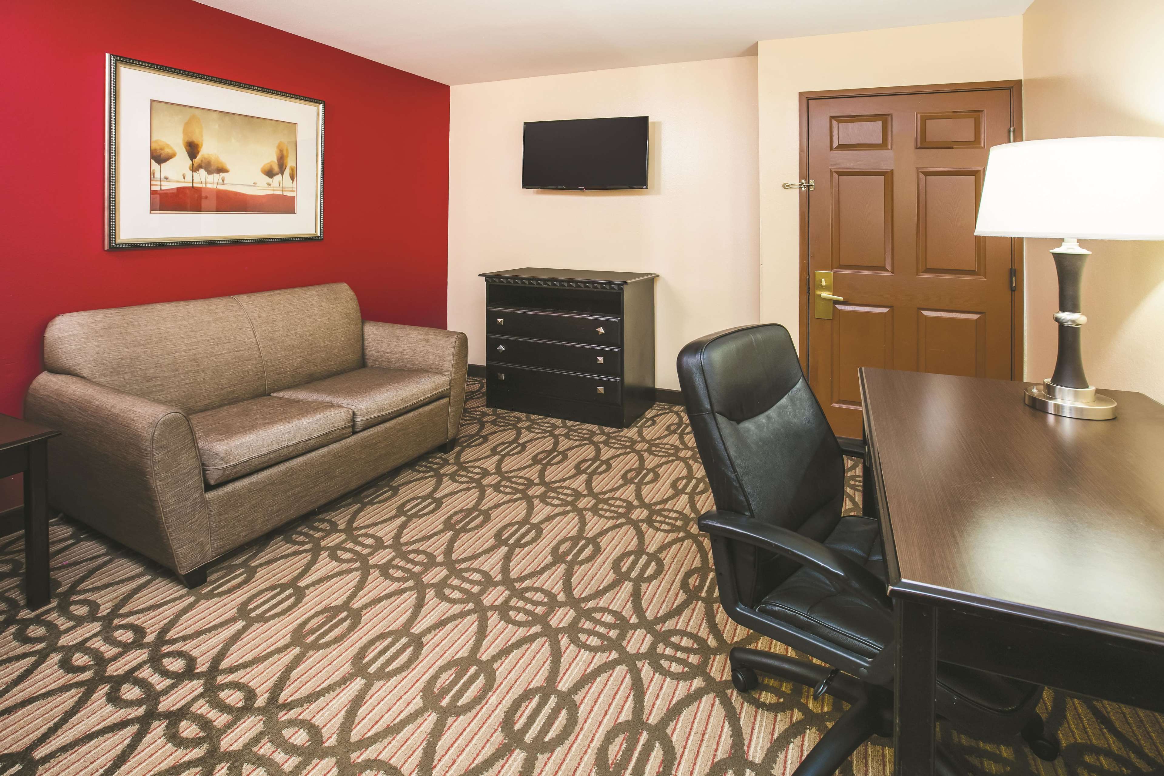 La Quinta Inn & Suites by Wyndham Dallas Mesquite