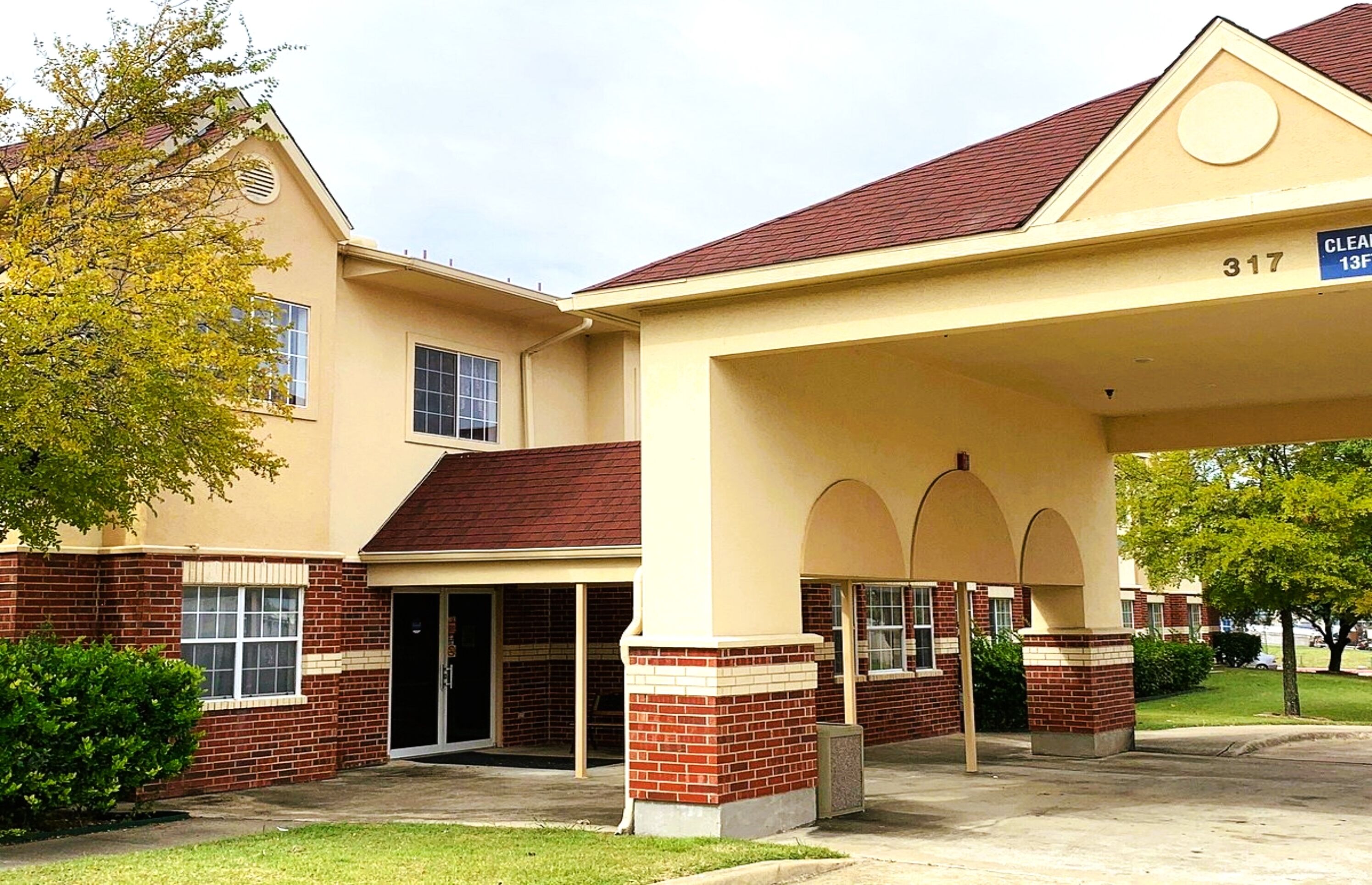 Econo Lodge Inn and Suites Mesquite