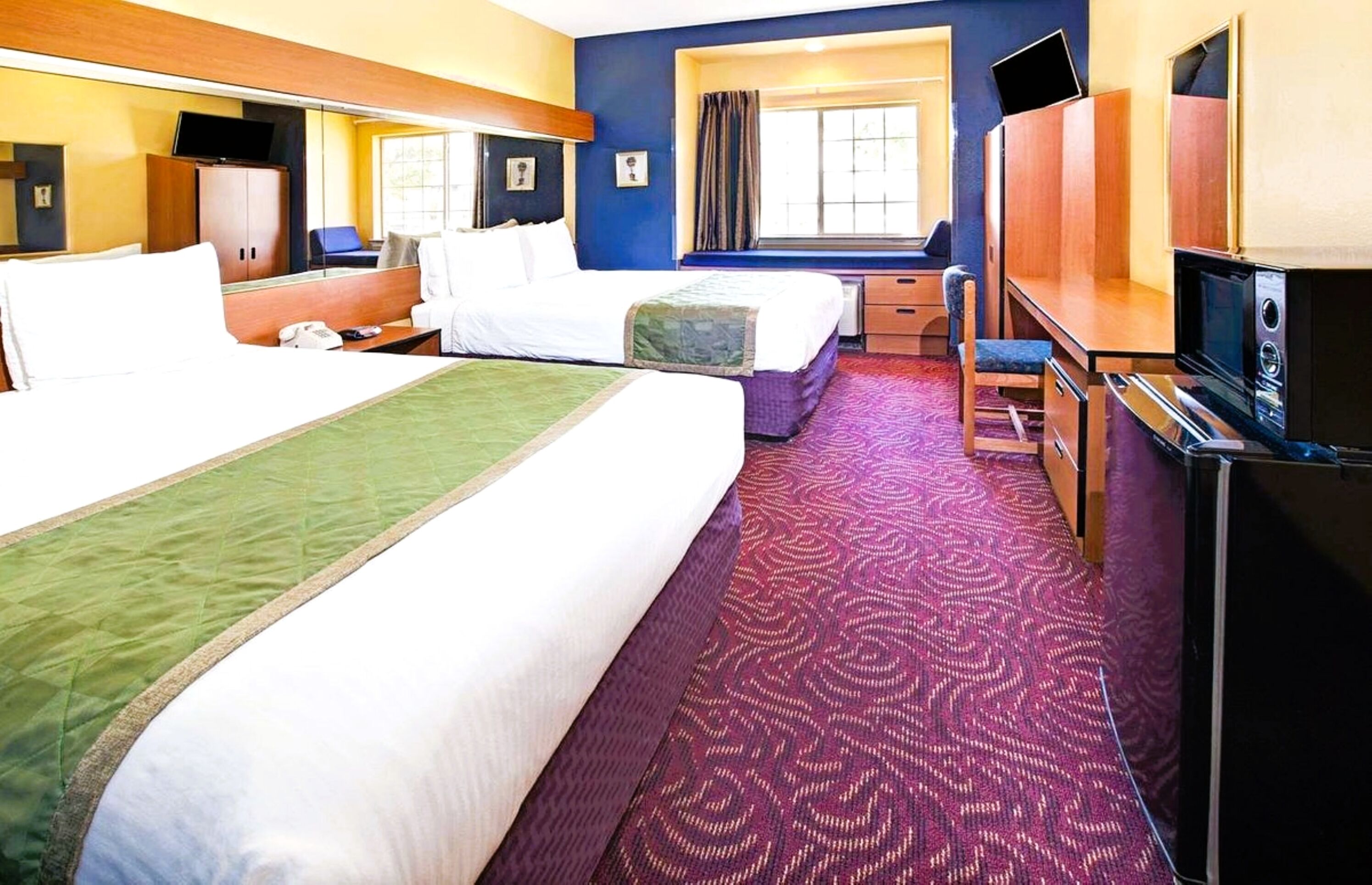 Econo Lodge Inn and Suites Mesquite