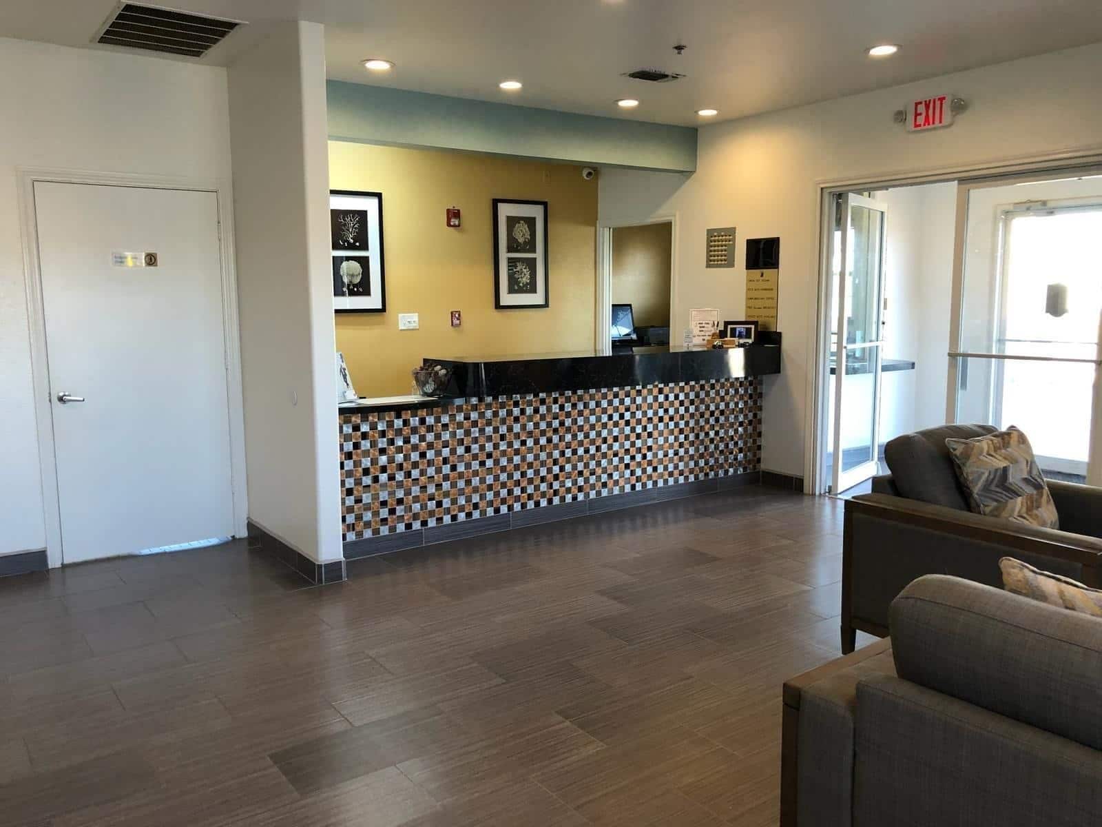 Super 8 by Wyndham Forney/East Dallas
