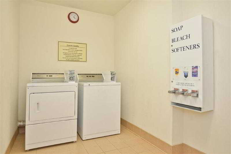 Best Western Limestone Inn & Suites