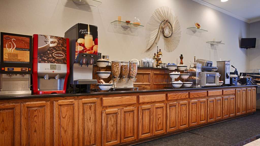 Best Western Limestone Inn & Suites