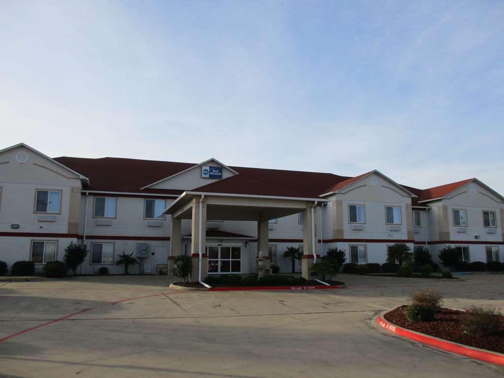 Best Western Limestone Inn & Suites