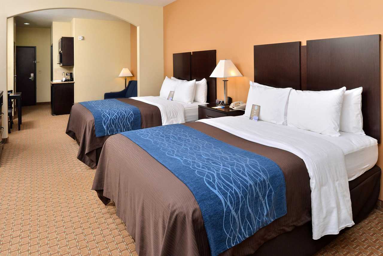 Comfort Inn & Suites
