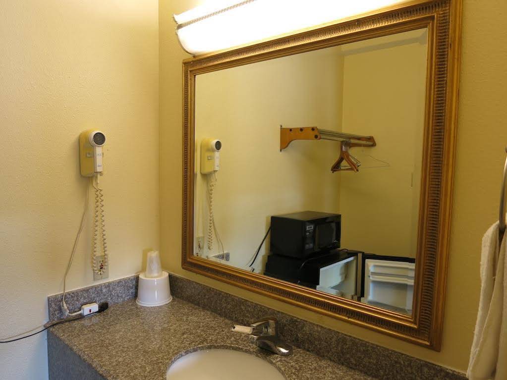 Inn at Mexia