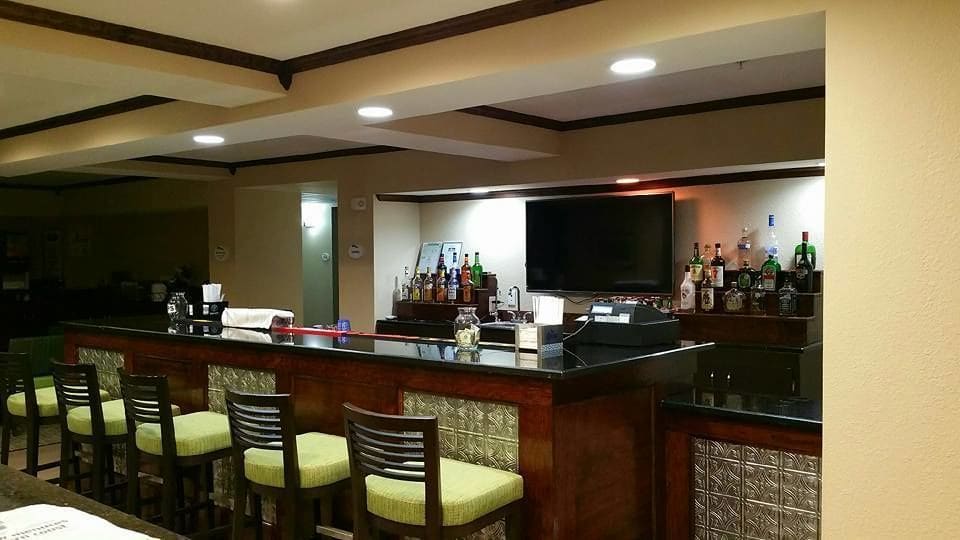 Baymont by Wyndham Midland Center