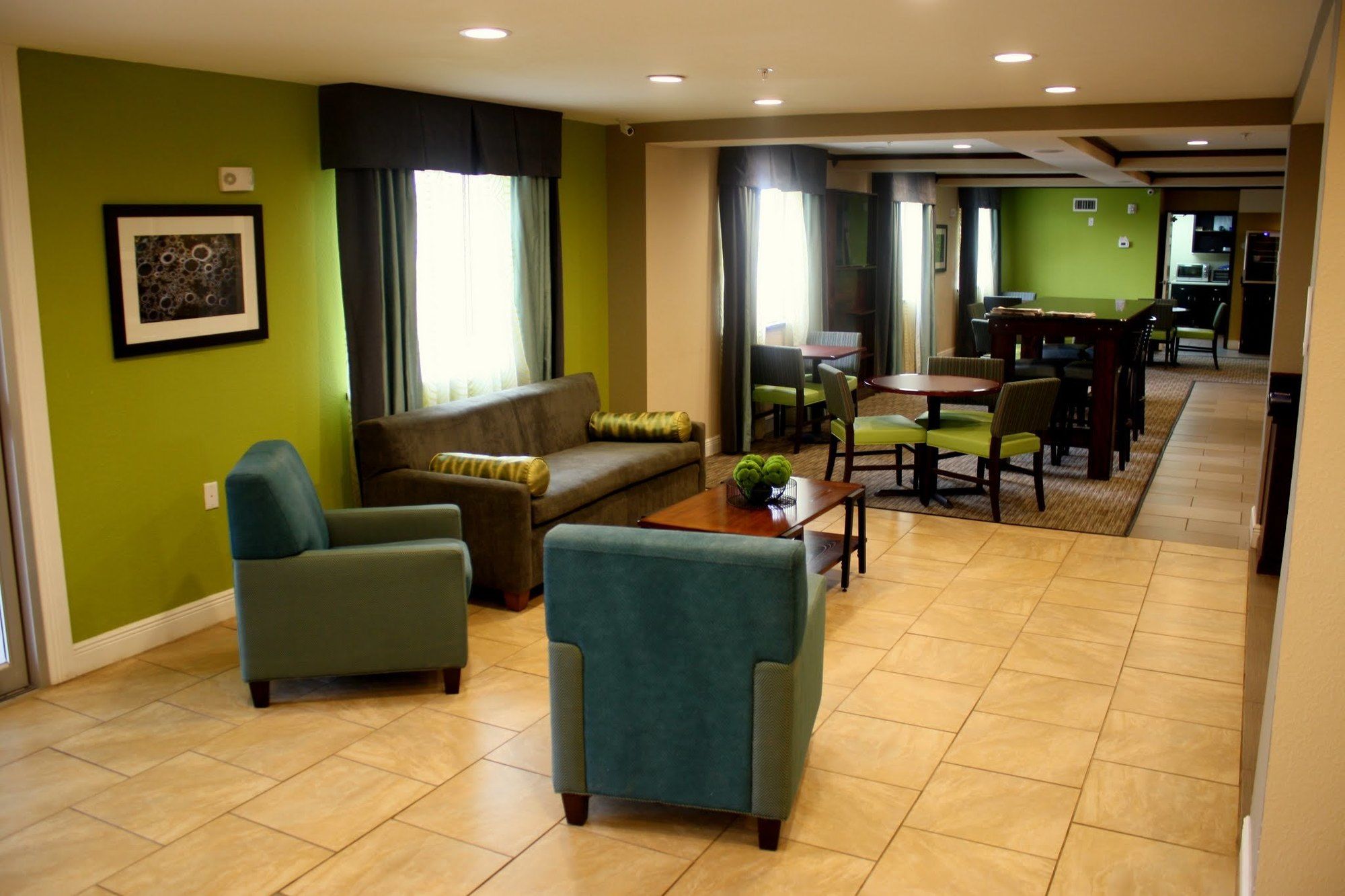 Baymont by Wyndham Midland Center