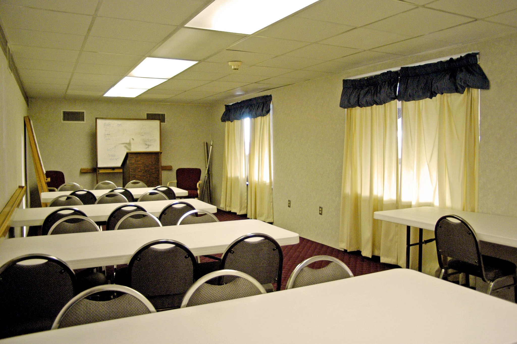Days Inn by Wyndham Midland