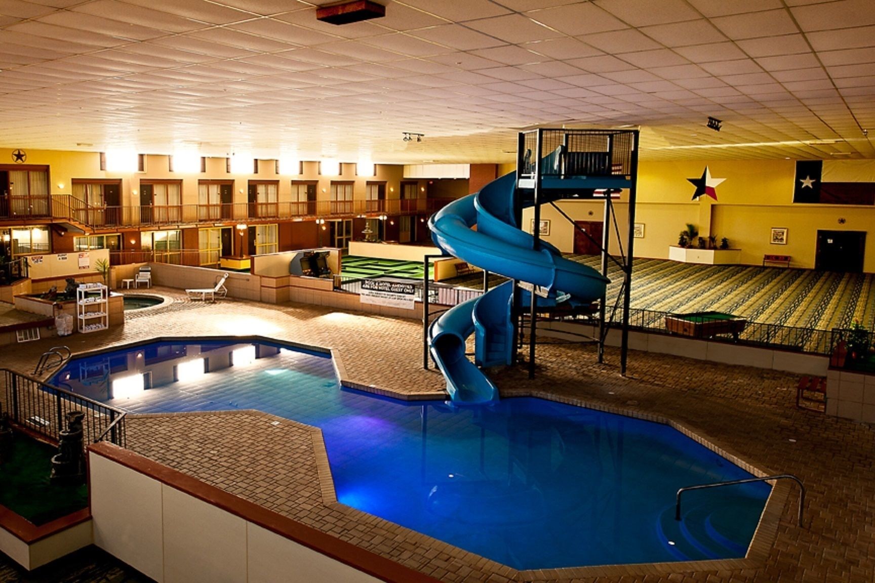 Grand Texan Hotel & Convention Center