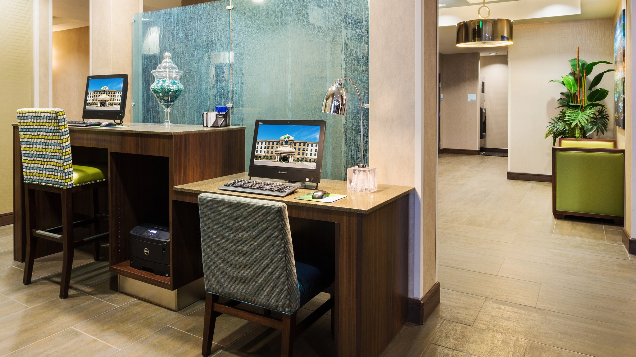 Holiday Inn Express & Suites Midland South I-20