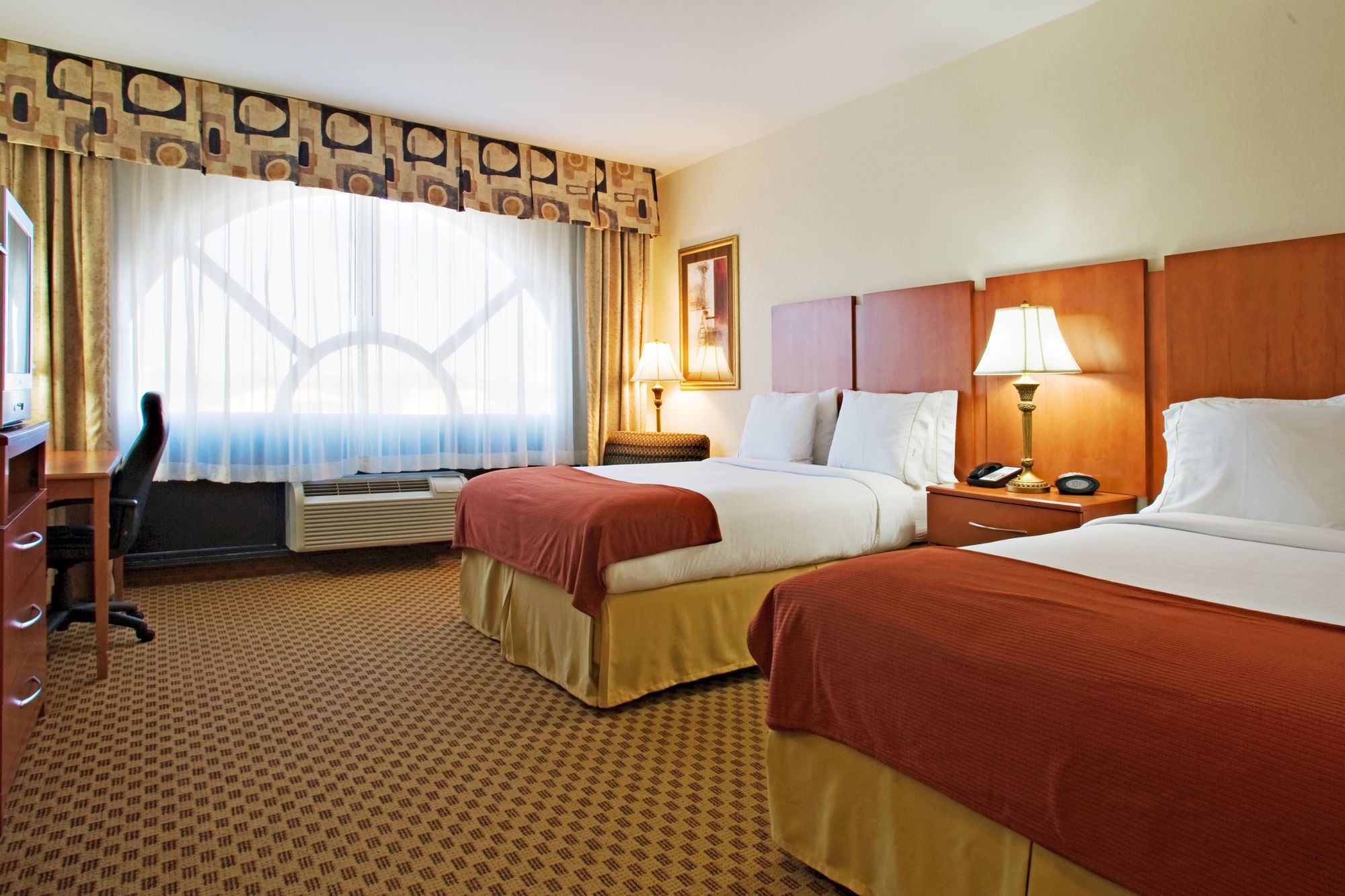 Holiday Inn Express Hotel & Suites Midland Loop 250