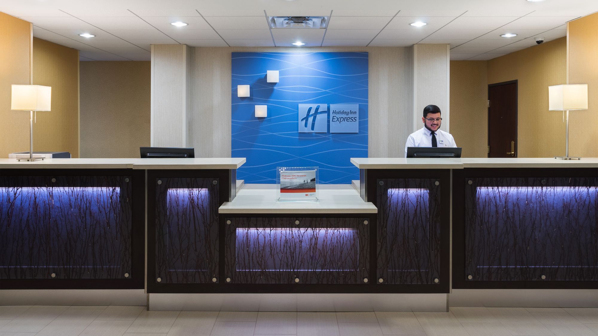 Holiday Inn Express Hotel & Suites Midland Loop 250